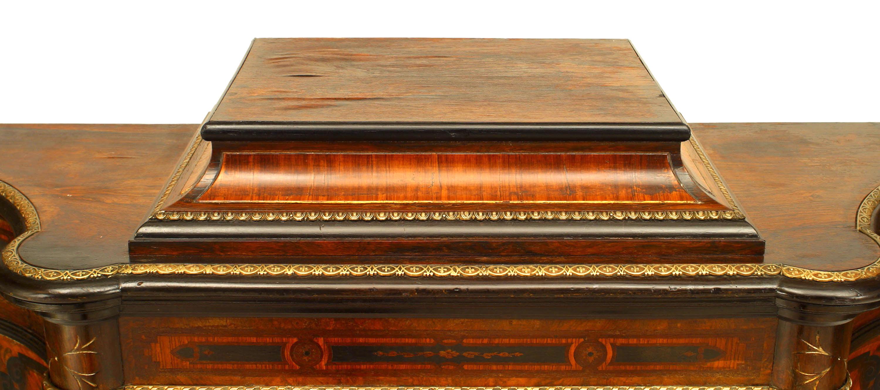 Ebanizzato Credenza americana vittoriana in palissandro in vendita