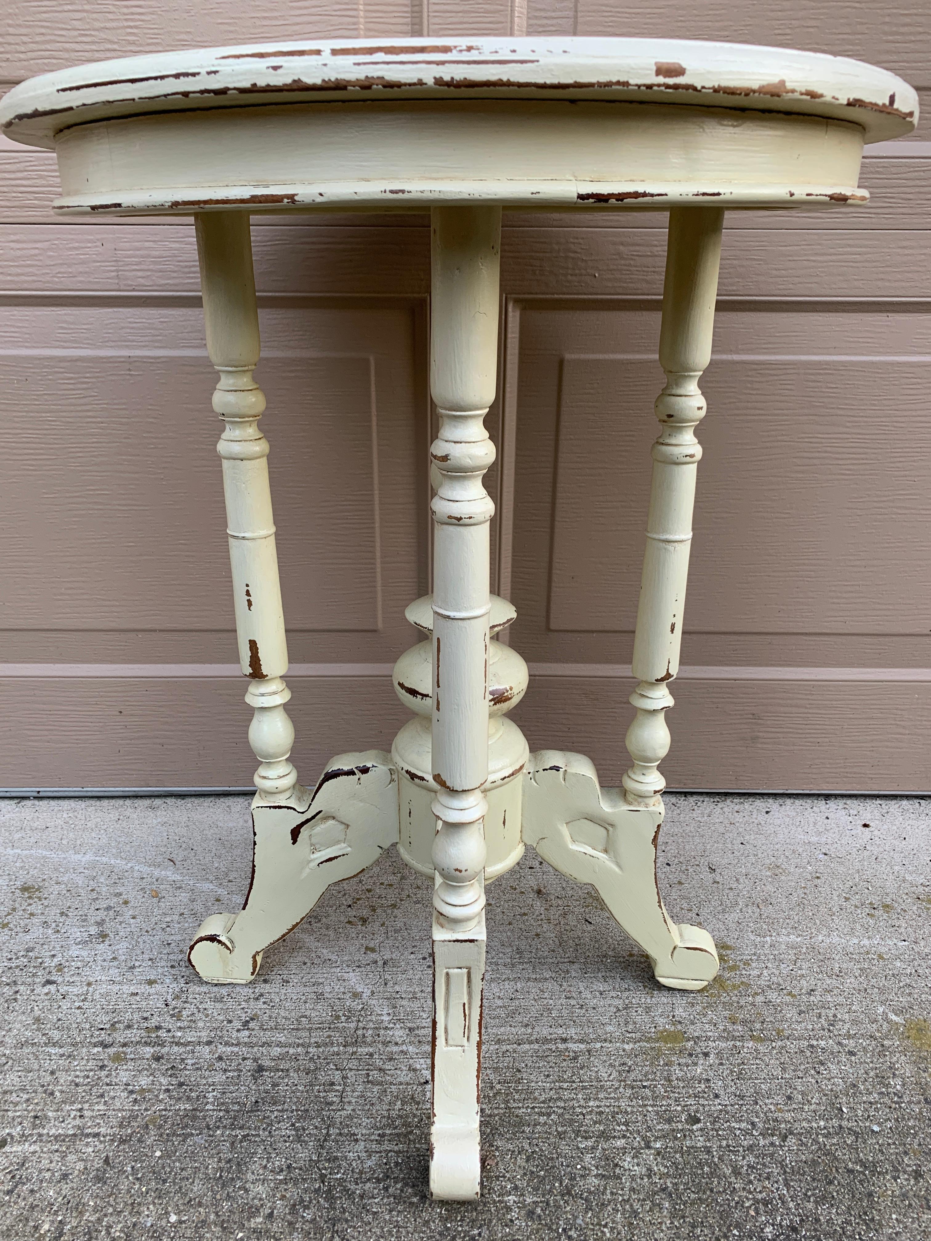American Victorian Round Painted Walnut Side Table, Late 20th Century For Sale 6
