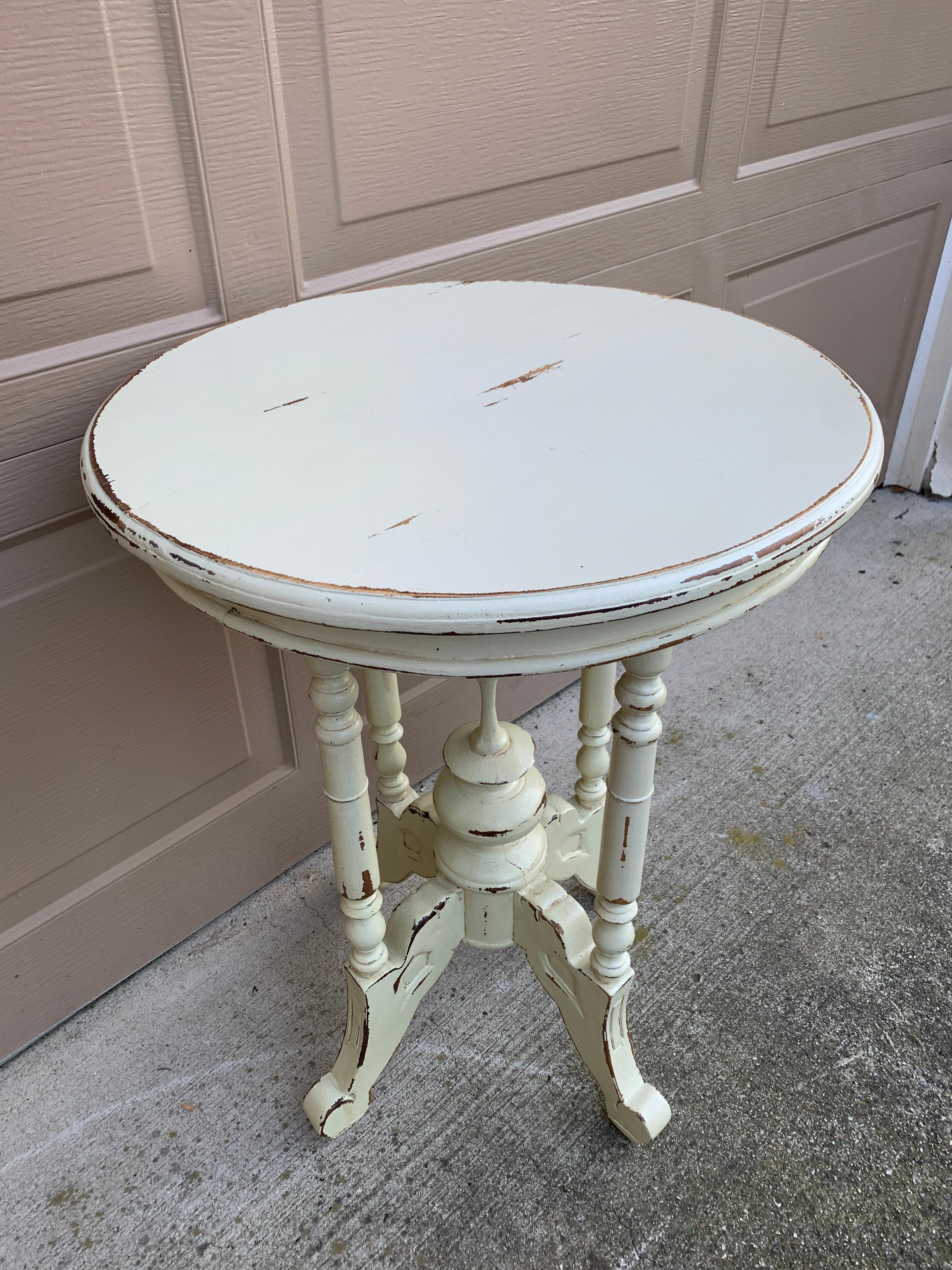 American Victorian Round Painted Walnut Side Table, Late 20th Century For Sale 3