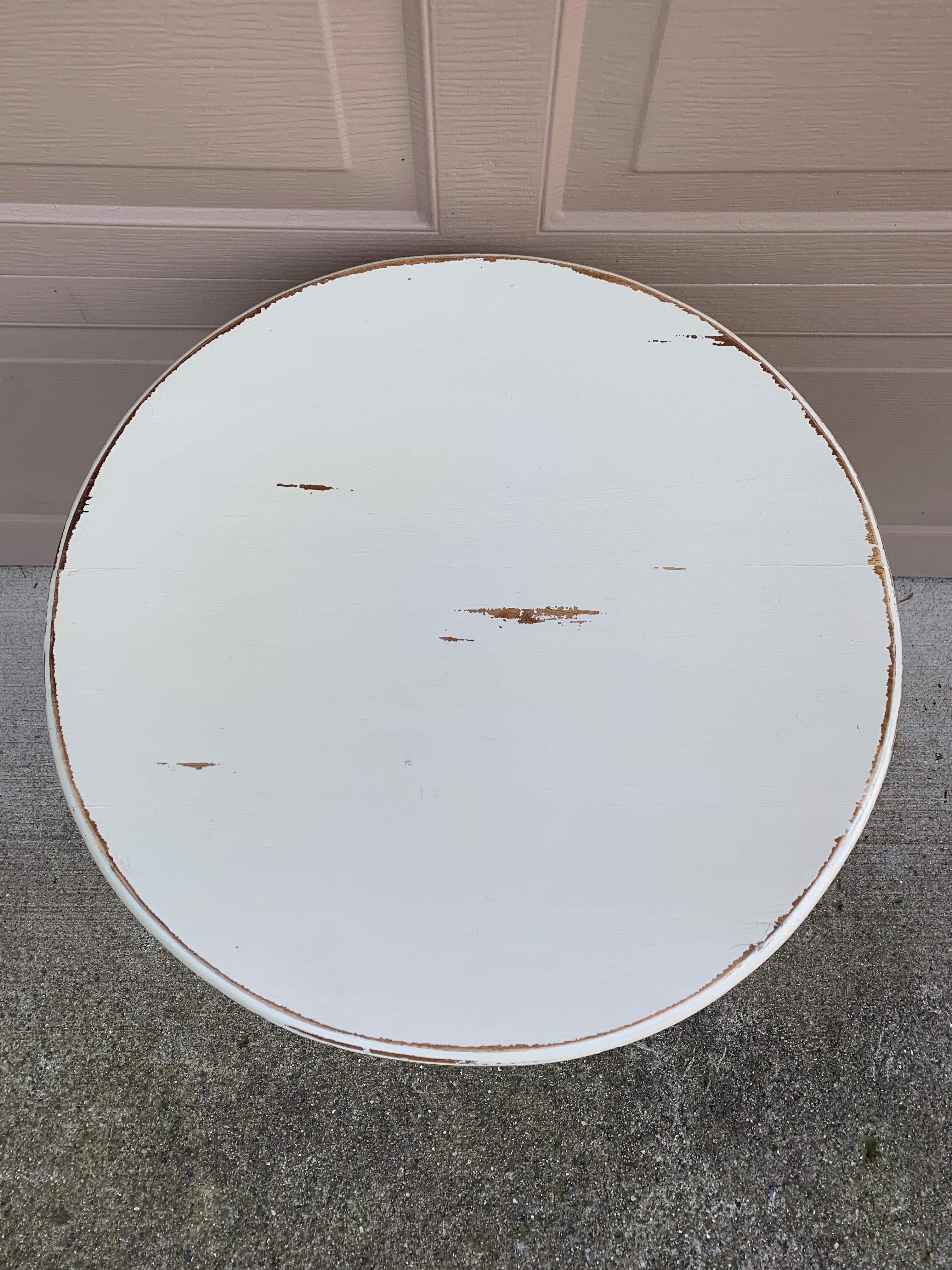 American Victorian Round Painted Walnut Side Table, Late 20th Century For Sale 5
