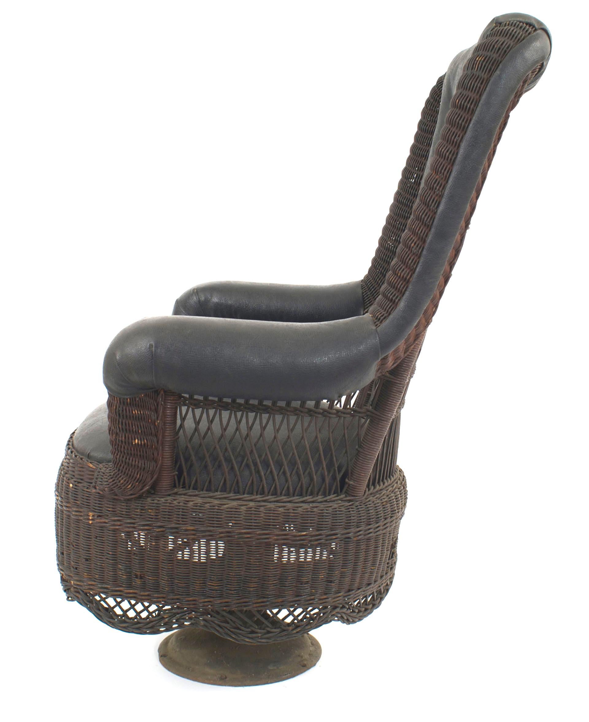 20th Century American Victorian Natural Wicker Swivel Chair For Sale