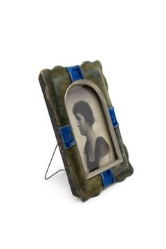 American Victorian Velvet Picture Frame