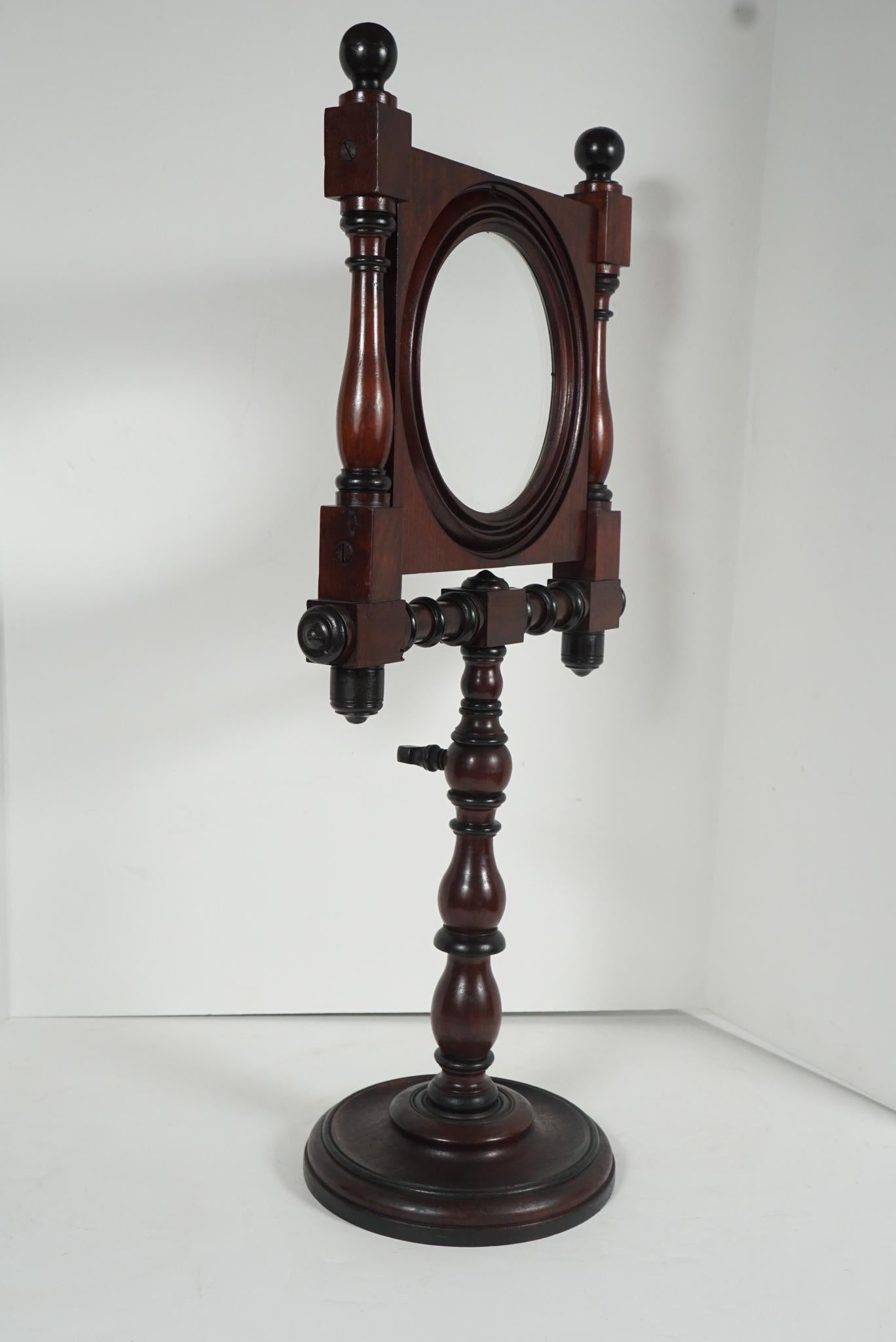 19th Century American Victorian Walnut Cased Standing Magnifying Glass For Sale