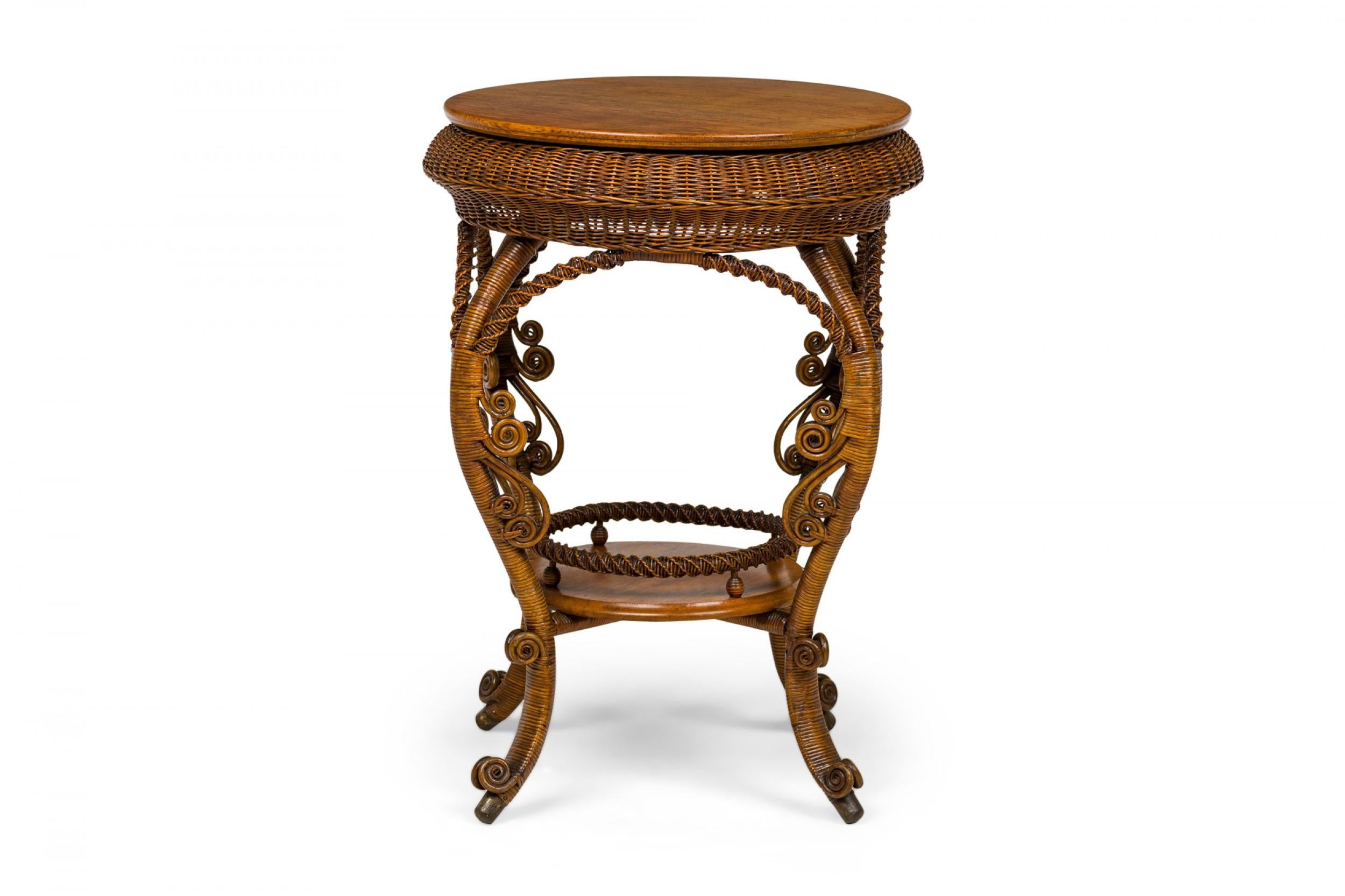 American Victorian Wicker and Oak Topped Circular Side Table For Sale 2
