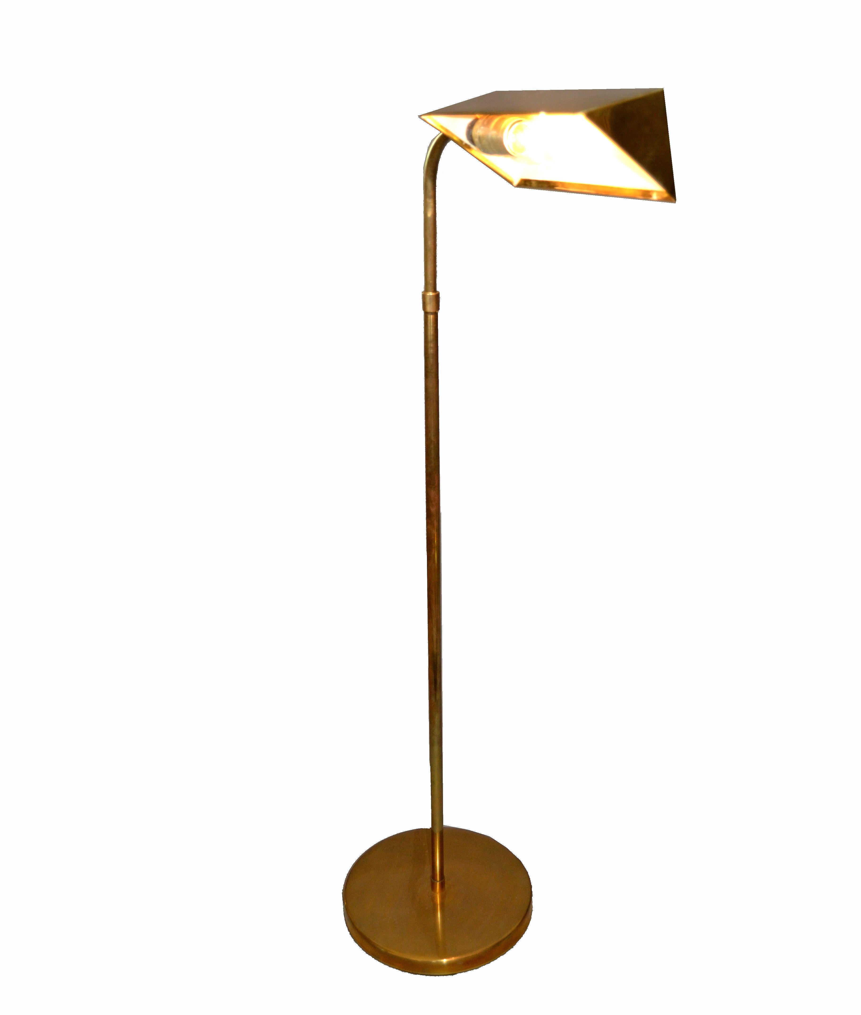 American Vintage Brass Floor or Reading Lamp In Good Condition In Miami, FL