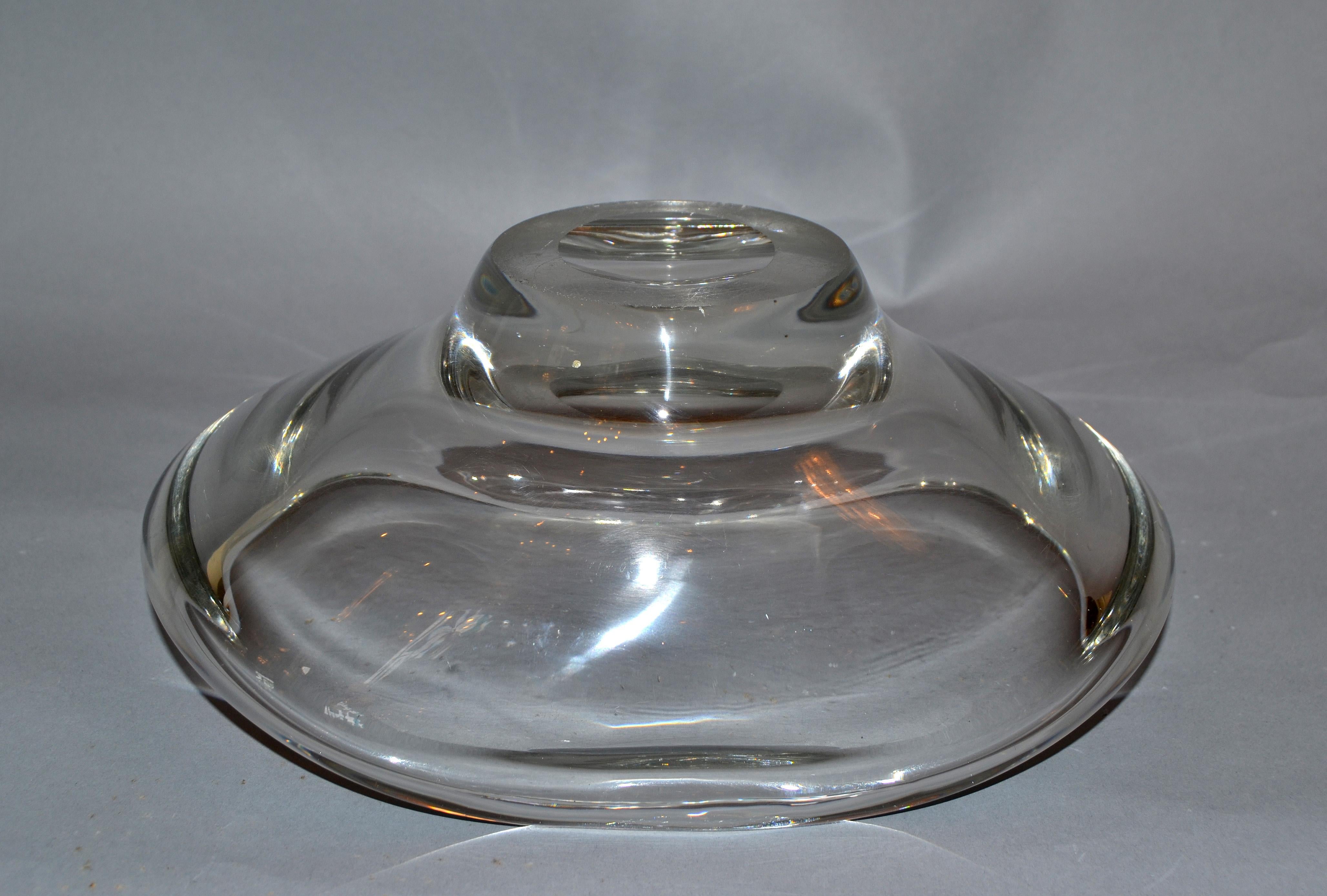 American Vintage Heavy Hand Molded Crystal Glass Clear Art Glass Bowl Fostoria In Good Condition For Sale In Miami, FL