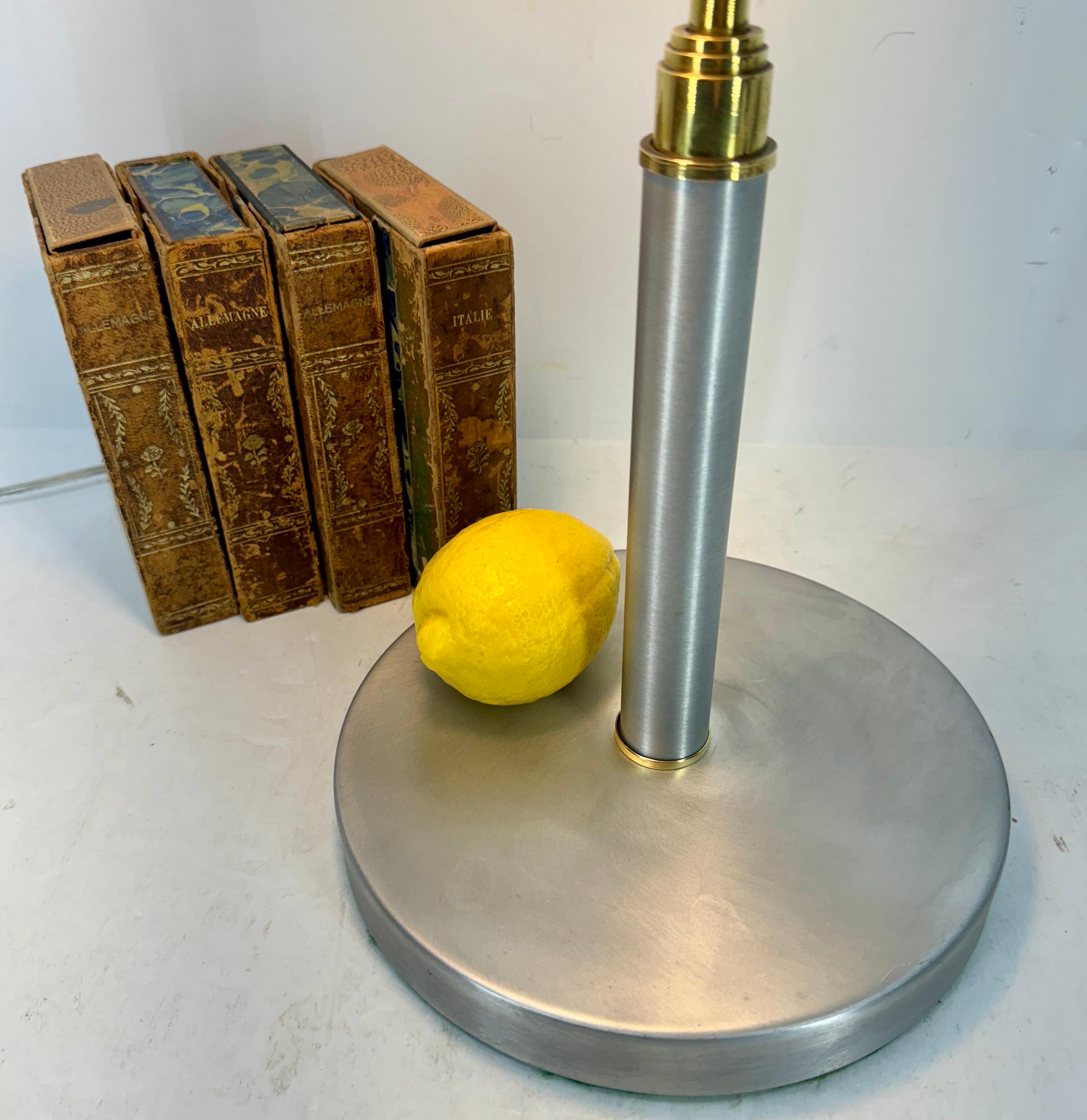 American Vintage Mid-Century Modern Desk Lamp in Aluminum and Brass  For Sale 12