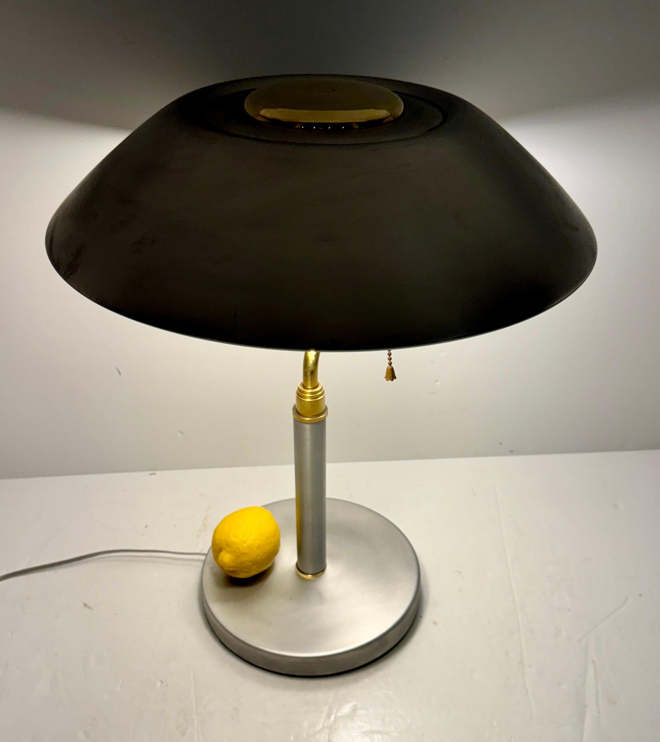 Brushed American Vintage Mid-Century Modern Desk Lamp in Aluminum and Brass  For Sale