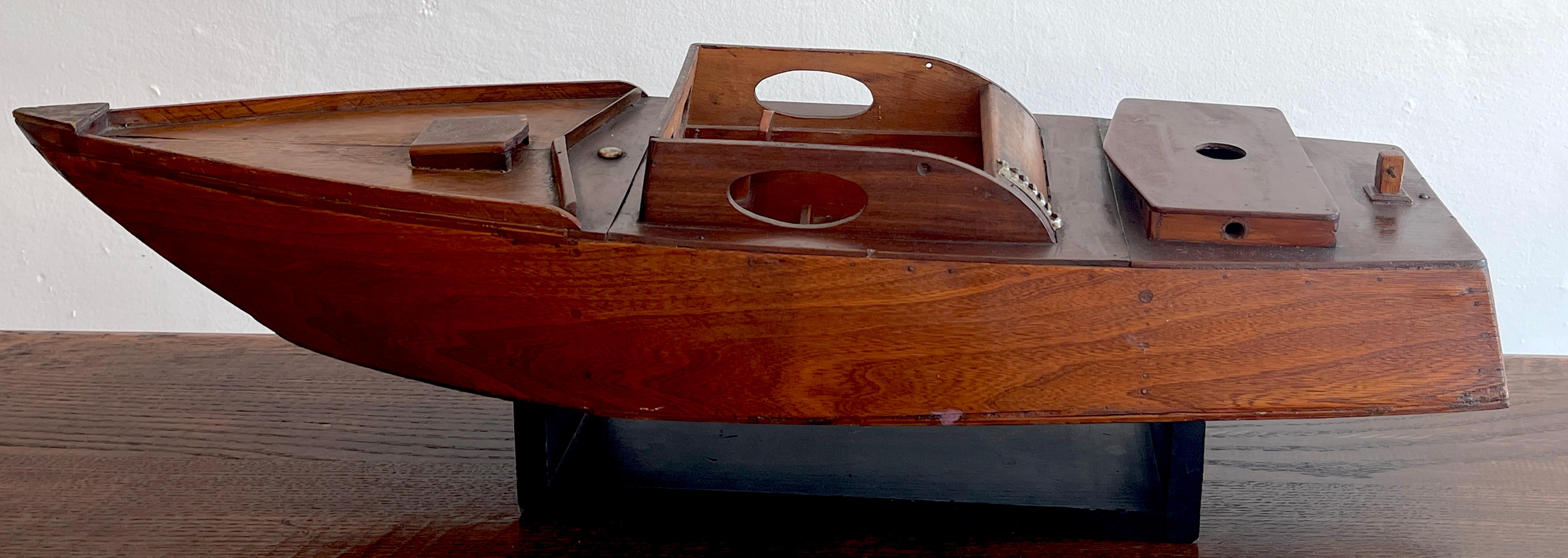 Hardwood American Vintage Model of a Speedboat 'Ricky-O' For Sale