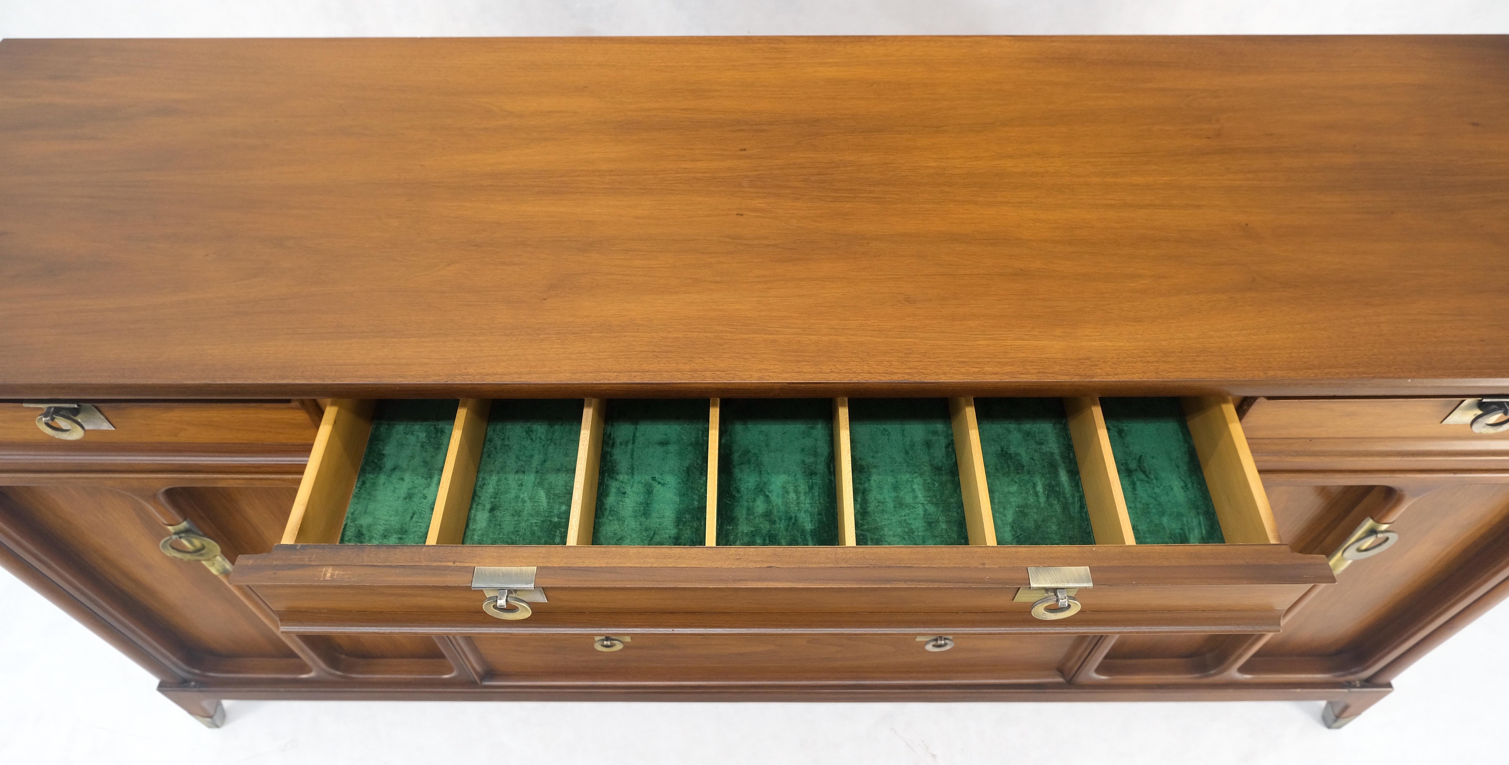 Peltro Credenza in noce americano a 6 cassetti e due ante lunga 67