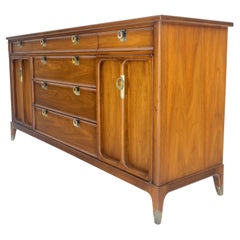 Noyer Américain 6 Tiroirs Deux Portes Compartiment 67" Long Dresser Credenza MINT