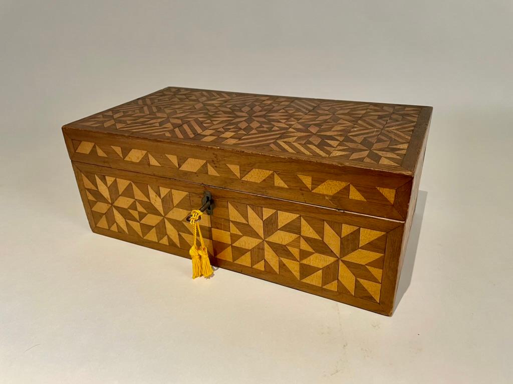 American Walnut and Fruit Wood Box With Geometric Inlay, Circa 1900 For Sale 12