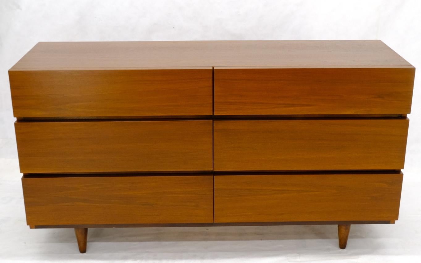 Mid-Century Modern gorgeous American walnut six drawer block front dresser.
