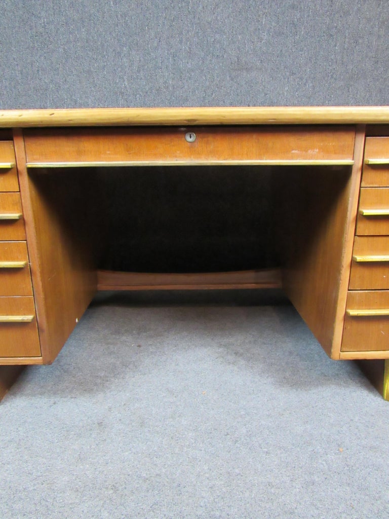 American Walnut and Brass Vintage Executive Desk For Sale at 1stDibs