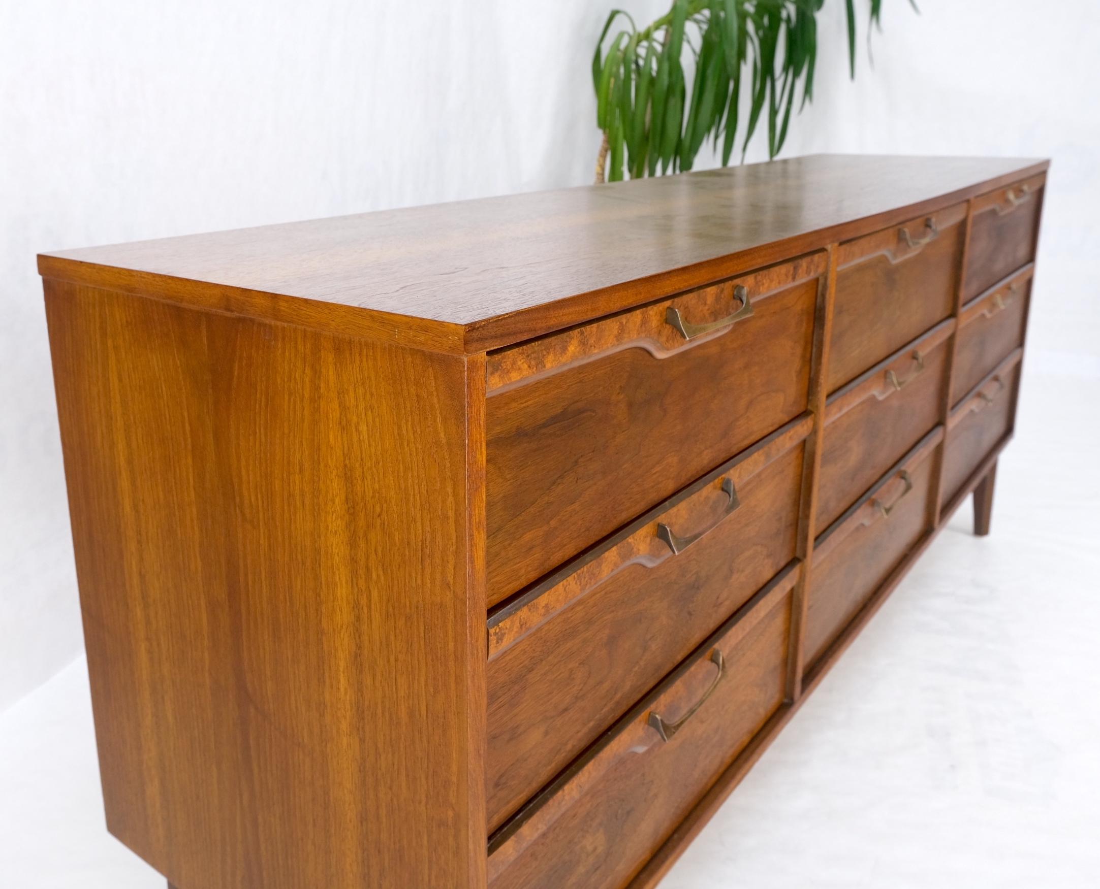 American Walnut Burl Mid-Century Modern 9 Drawers Dresser Credenza Cabinet MINT! For Sale 5
