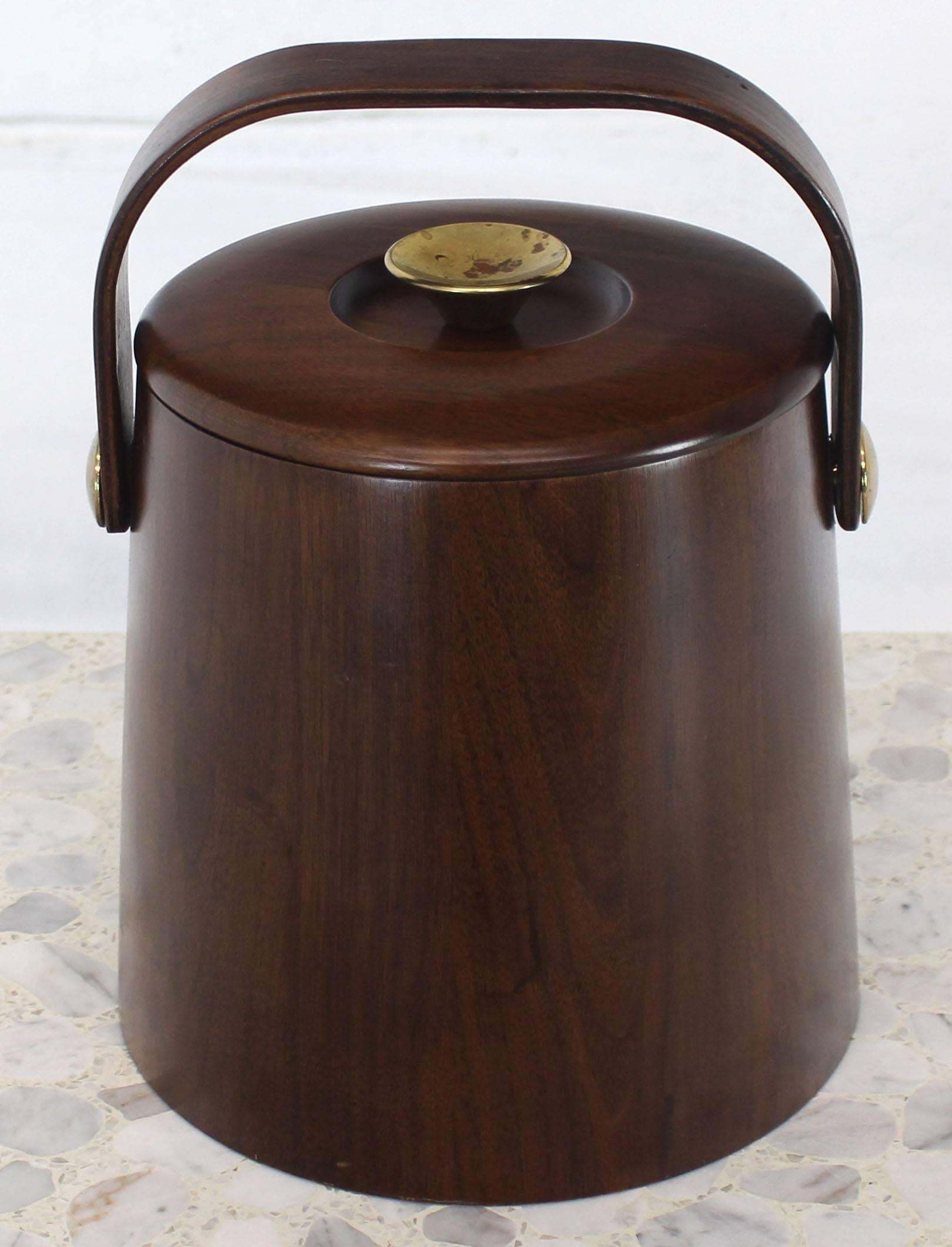 Mid-Century Modern Danish style walnut not teak Ice bucket by Vermillion. Bentwood handle.