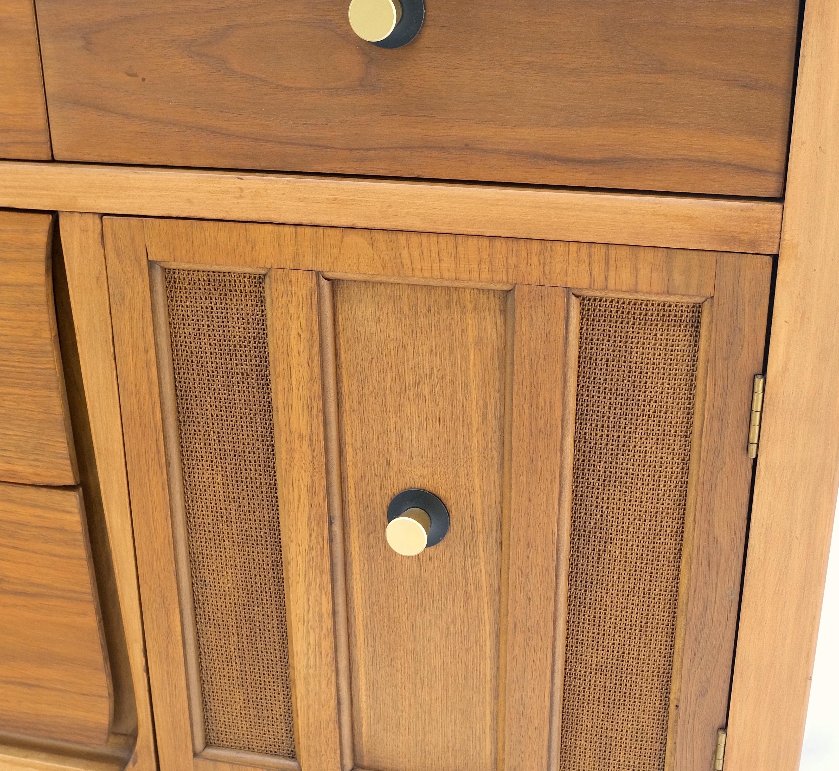American Walnut Dresser Credenza 4 Drawers Two Door Compartment Brass Pulls MINT In Good Condition For Sale In Rockaway, NJ