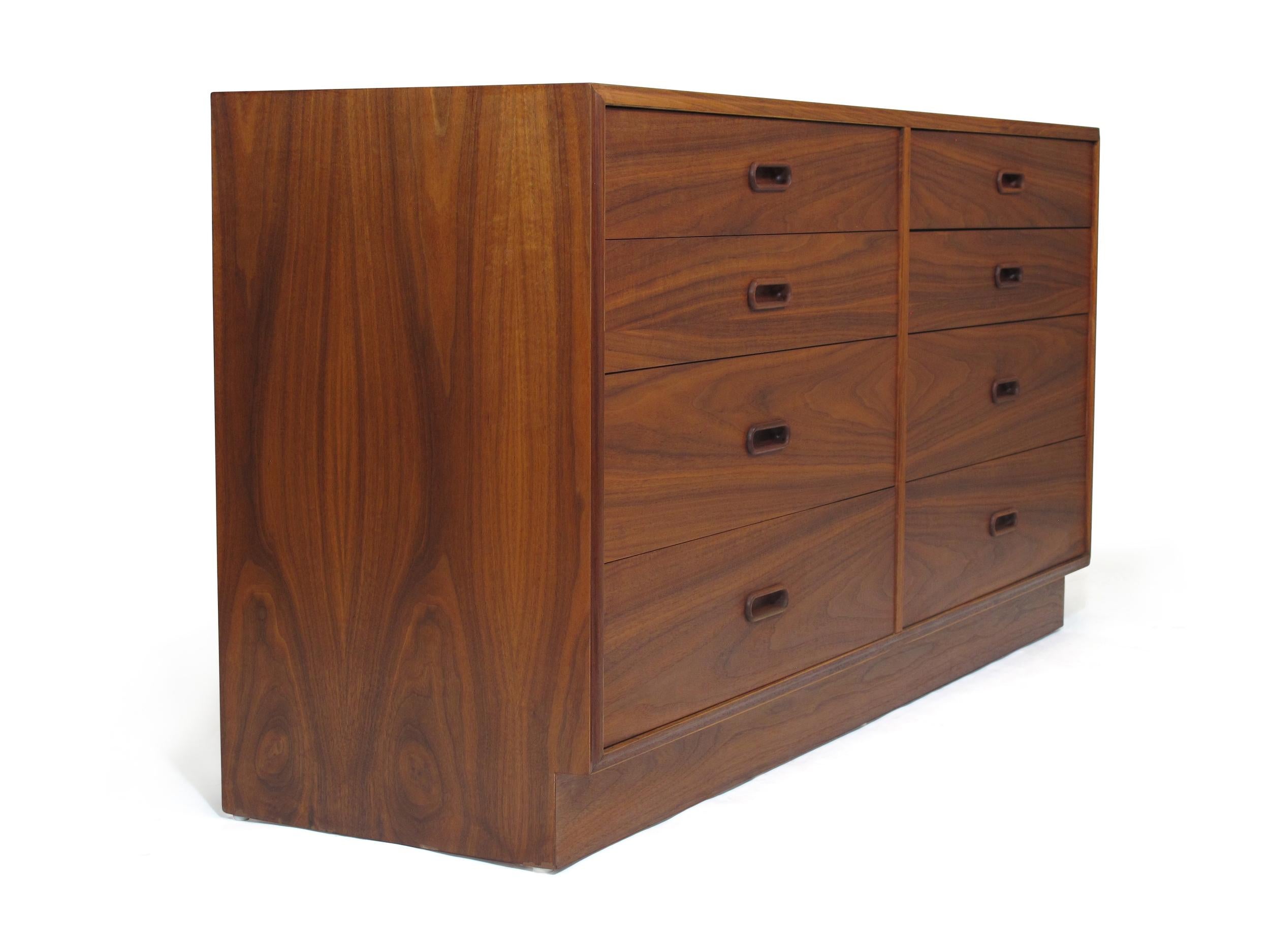 20th Century American Walnut Dresser with Eight Drawers
