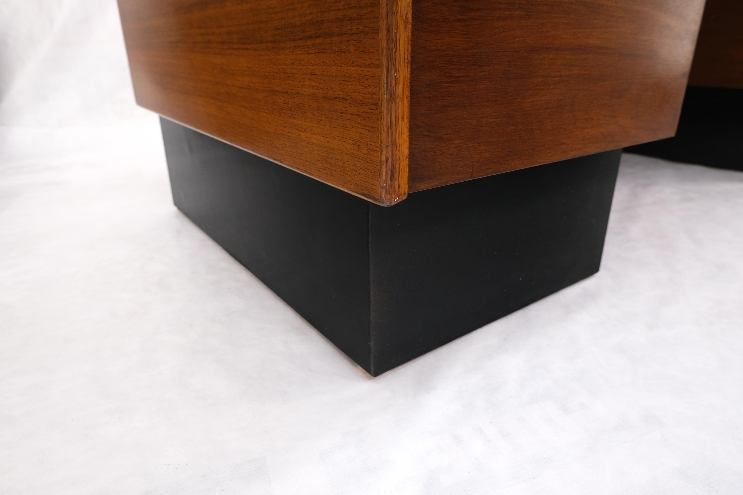 American Walnut Ed Wormley for Dunbar Double Pedestal Desk w/ Folding Return For Sale 9