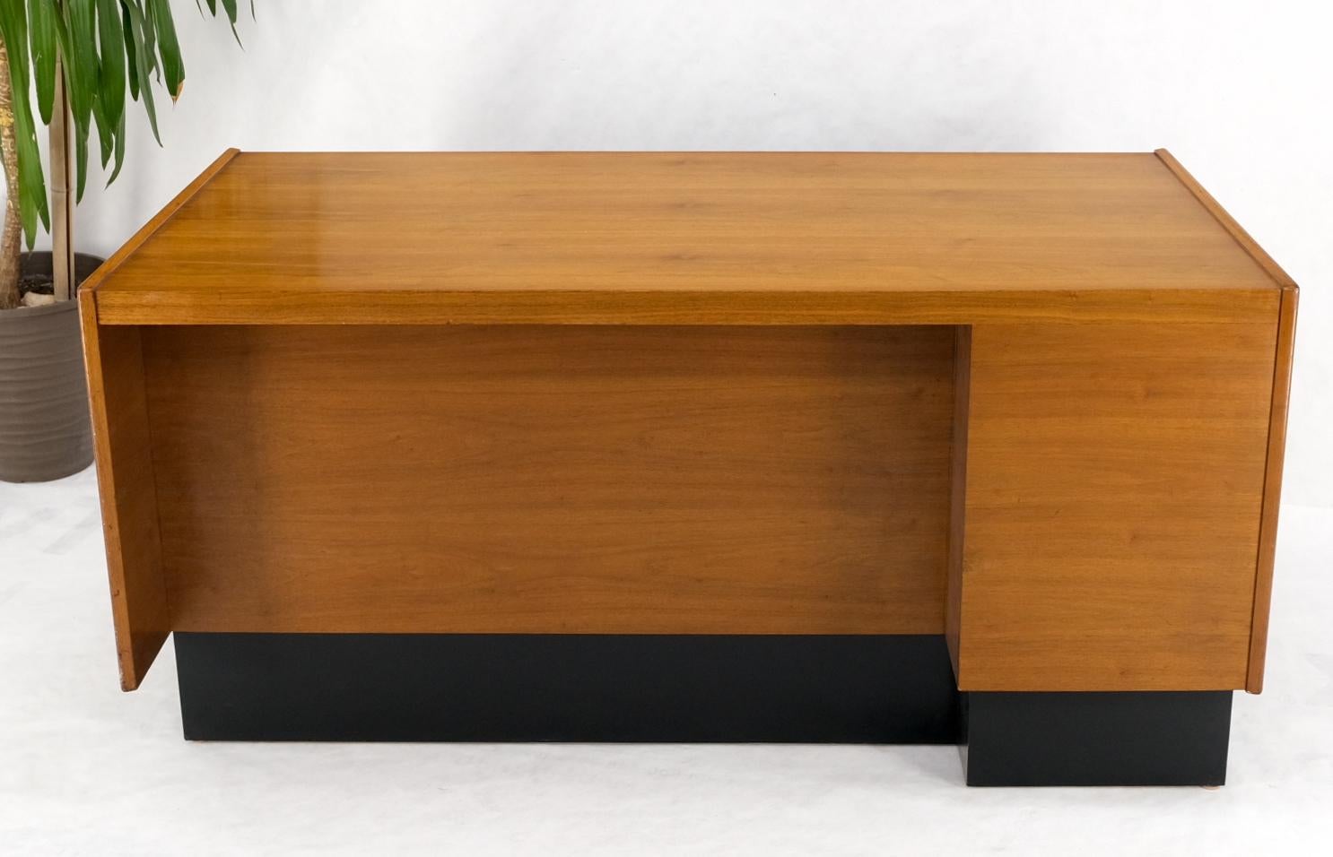 American Walnut Ed Wormley for Dunbar Double Pedestal Desk w/ Folding Return For Sale 11
