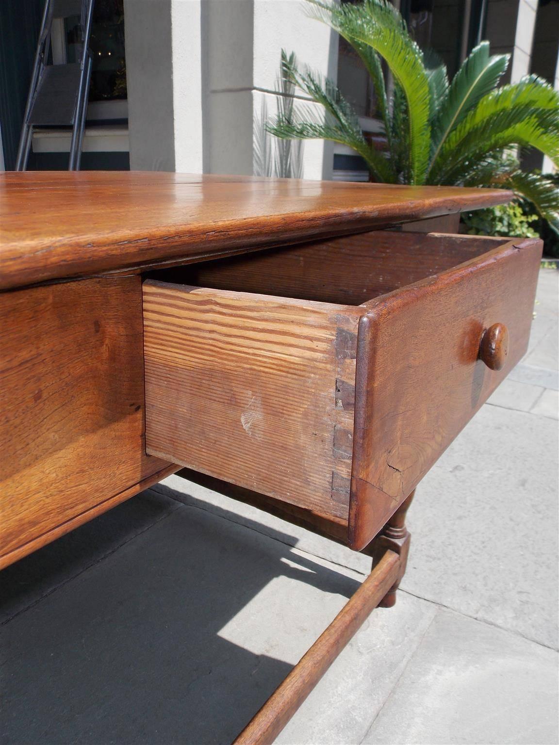 American Walnut One Drawer Pegged Strecther Table, Northeastern, N.C. Circa 1730 For Sale 3