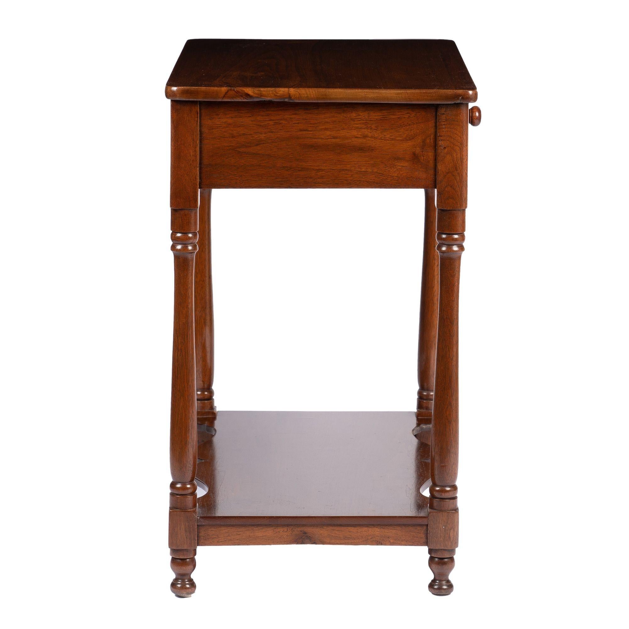 Early 19th Century American Walnut One Drawer Stand with Stretcher Shelf, 1810-20 For Sale