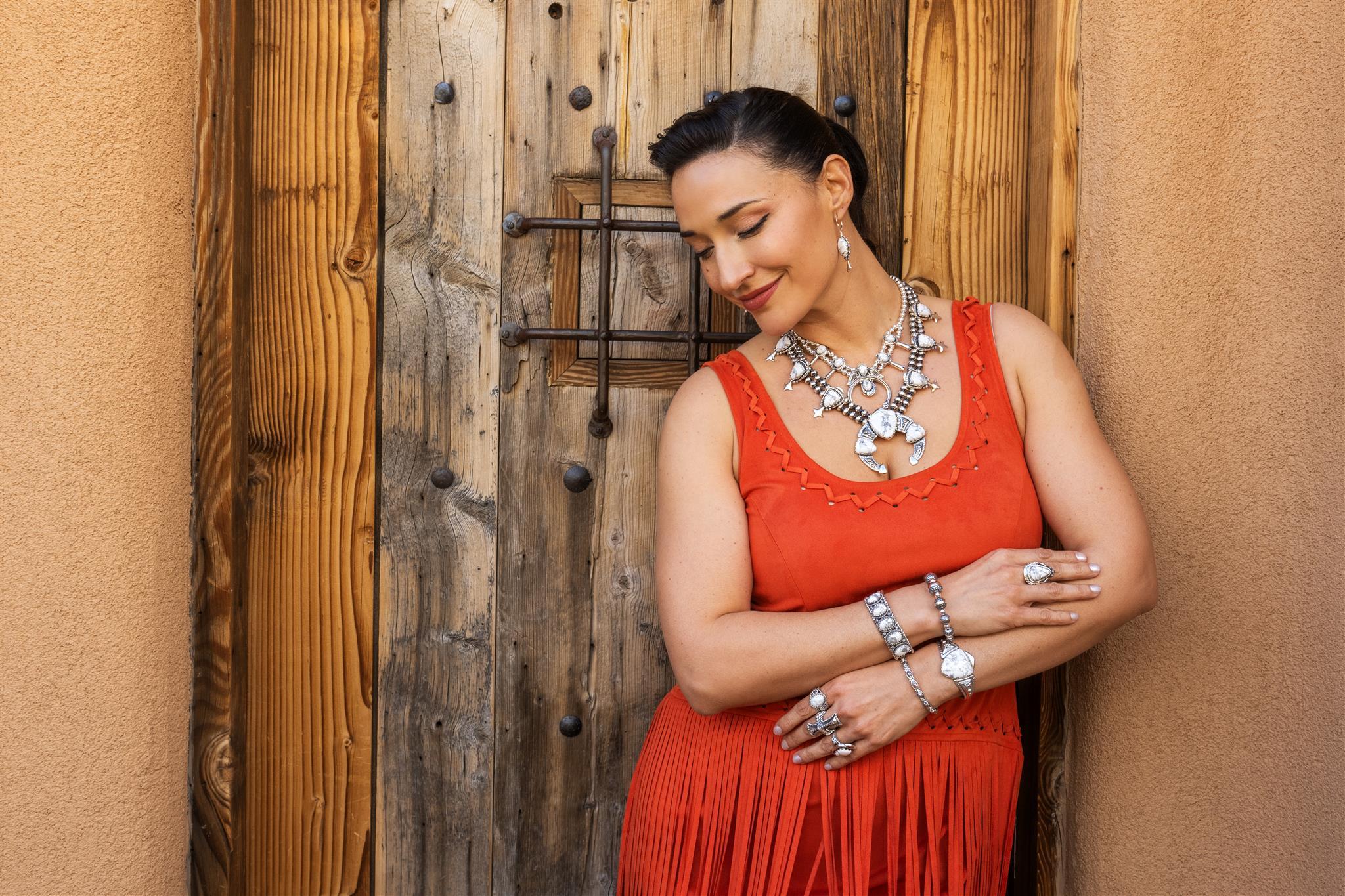 American West Jewellery Collana in argento sterling con fiori di squash di howlite bianca in vendita 1