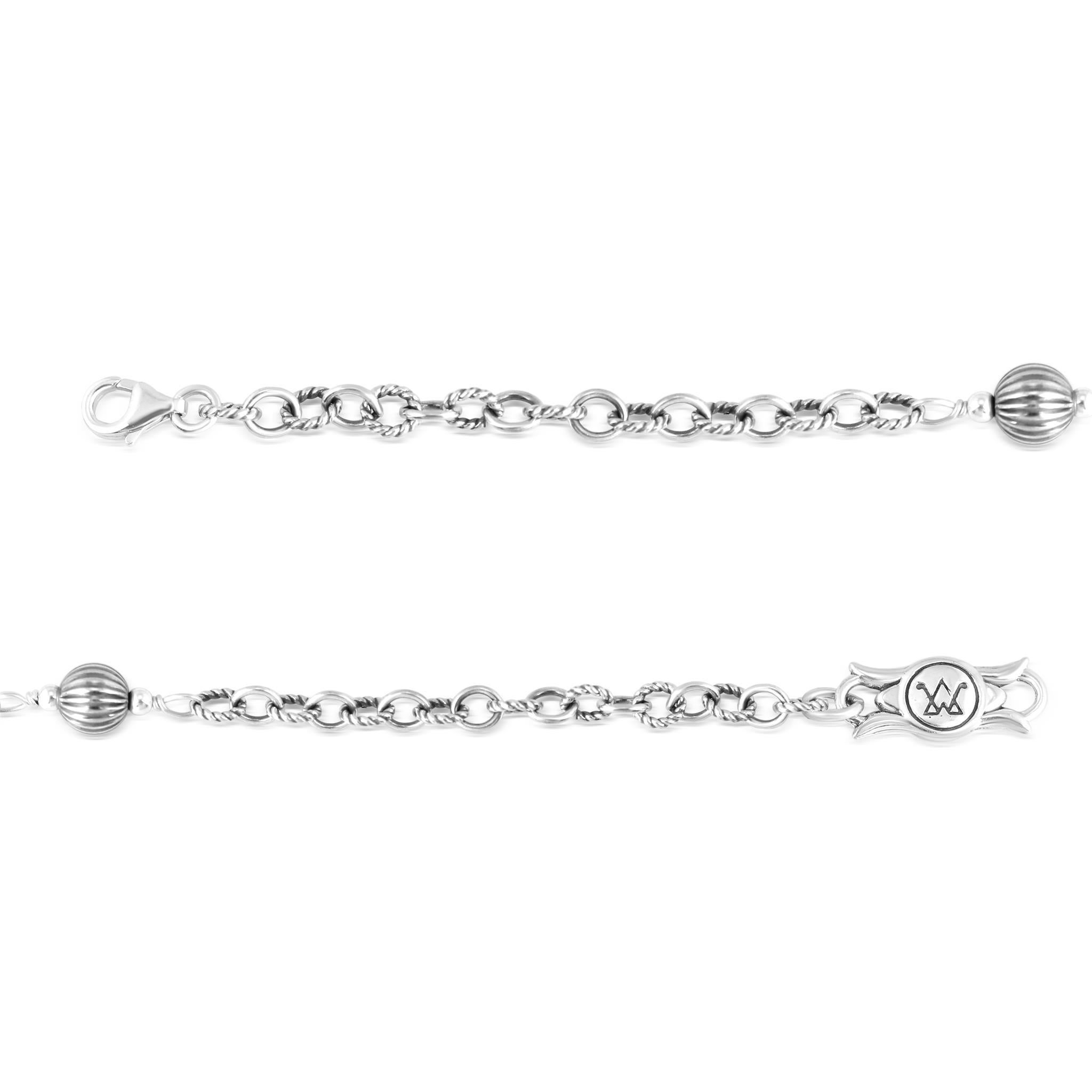 Nativo americano American West Jewelry Collana ovale con perline e texture in argento sterling in vendita