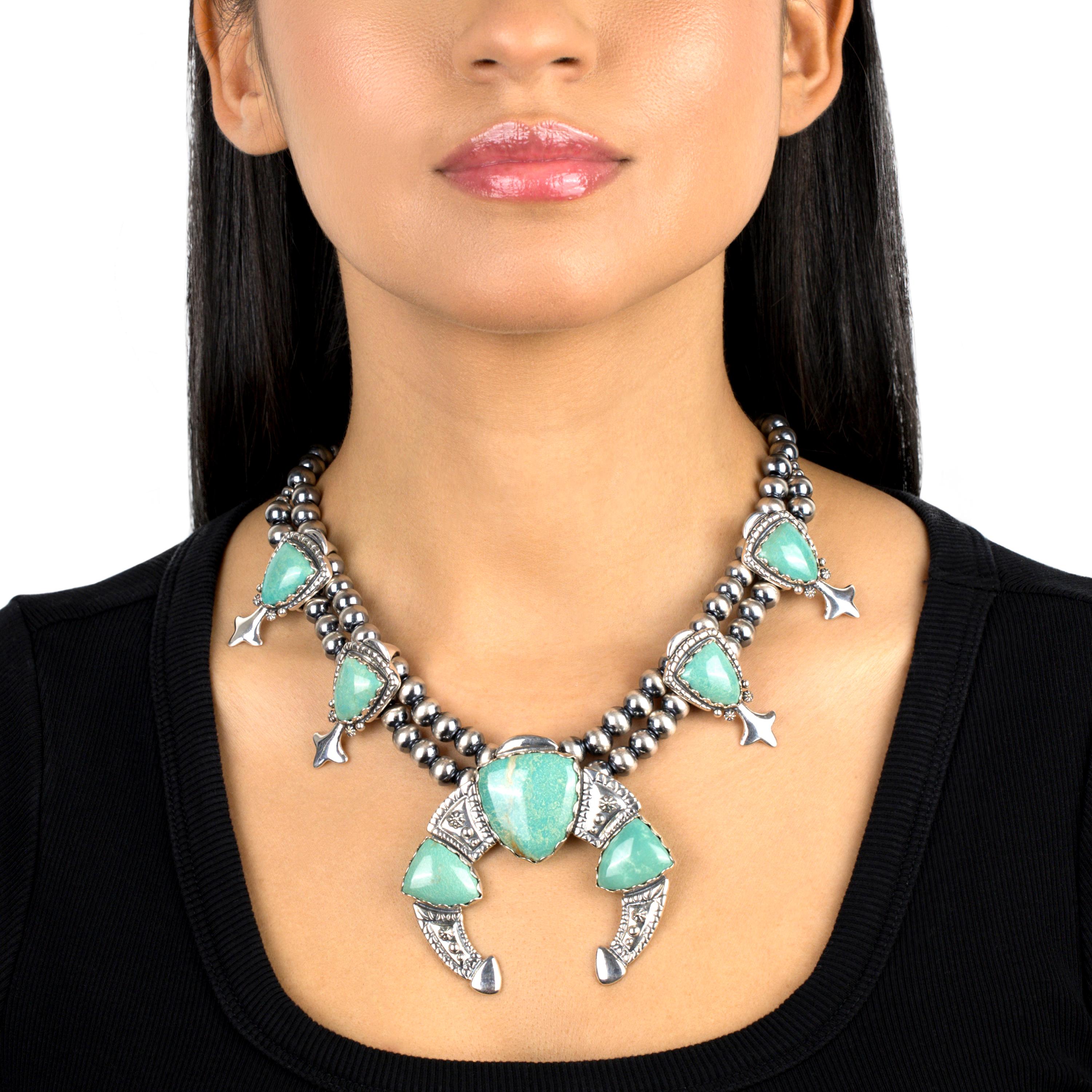 Collana American West in argento Greene & Greene Greene Collana di fiori di zucca, 18 anni in vendita 3
