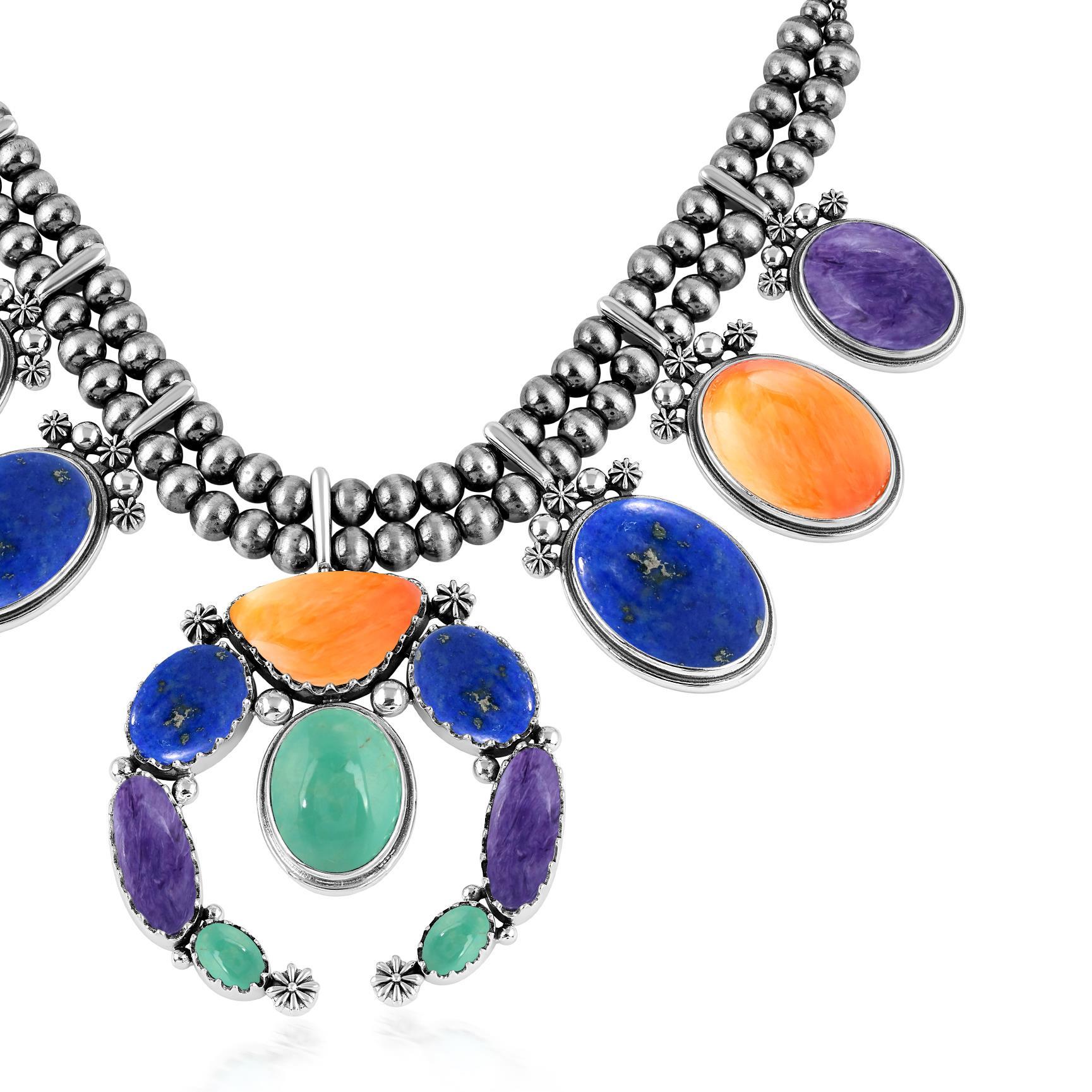 Taglio ovale Collana di fiori di zucca Naja in argento American West, da 17 a 20 anni in vendita