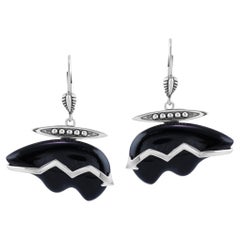 Orecchini a leva American West in argento sterling con orso in onice nero
