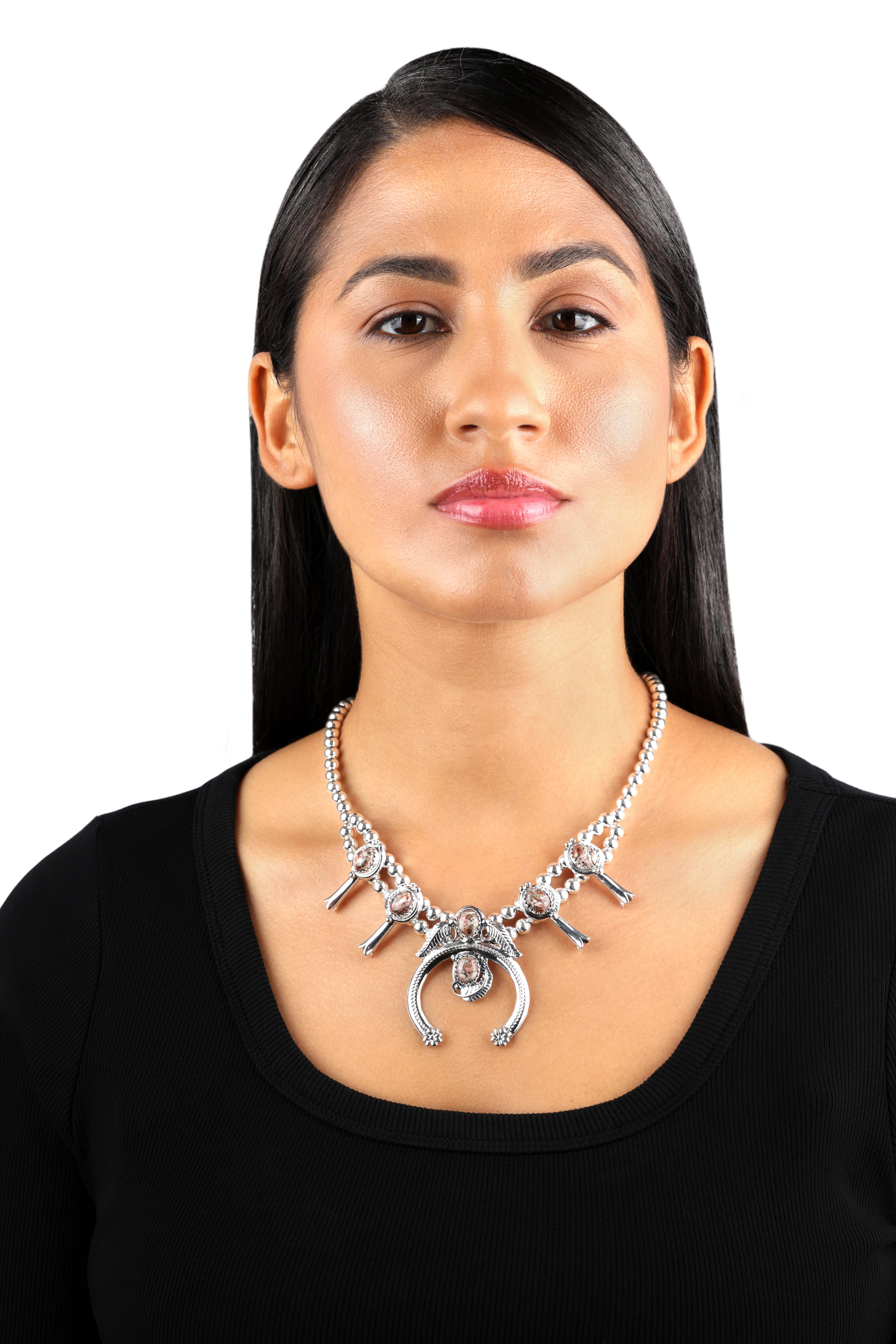 Collier de fleurs de courge en jaspe léopard en argent sterling d'American West Pour femmes en vente