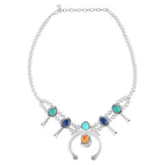 Collana American West in argento sterling con gemme multicolori a forma di fiore di zucca