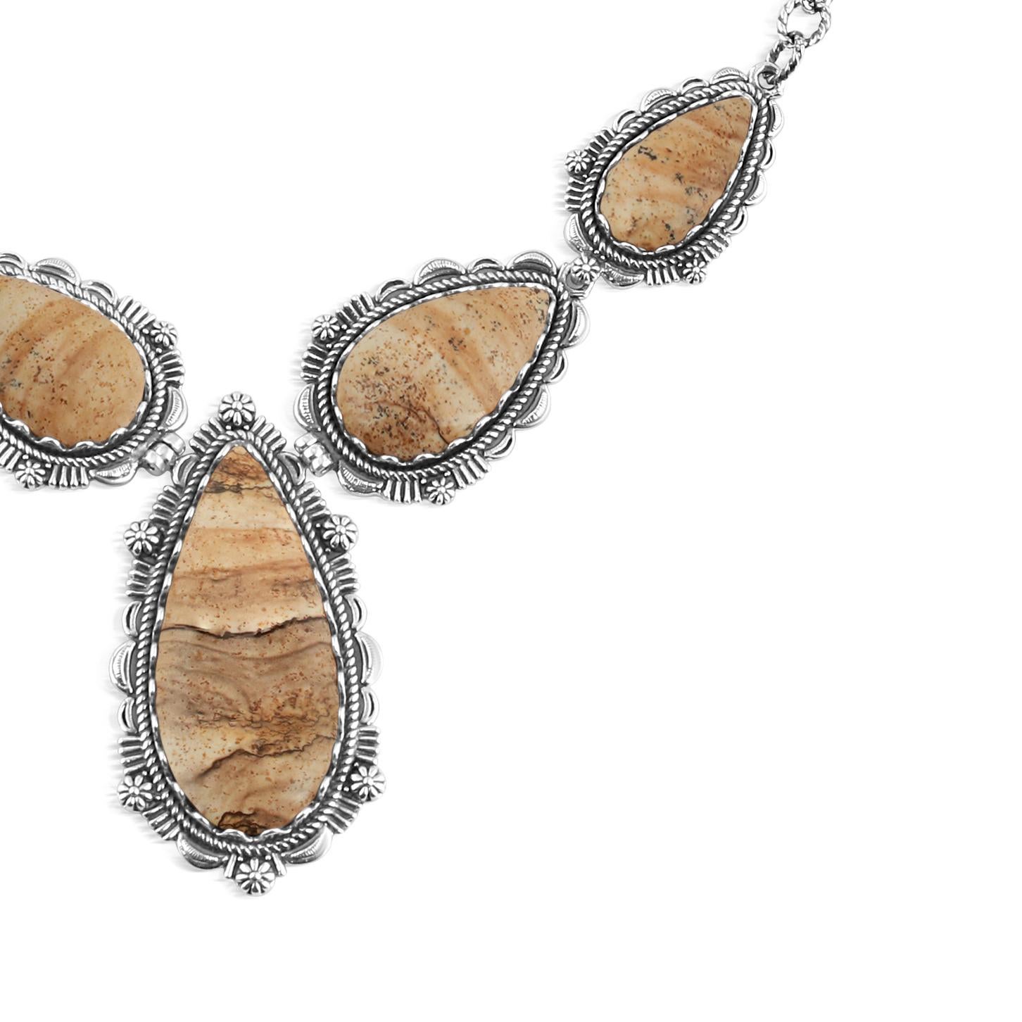 Taglio a goccia American West - Collana in argento sterling con diaspro a forma di pera, 17 pollici in vendita