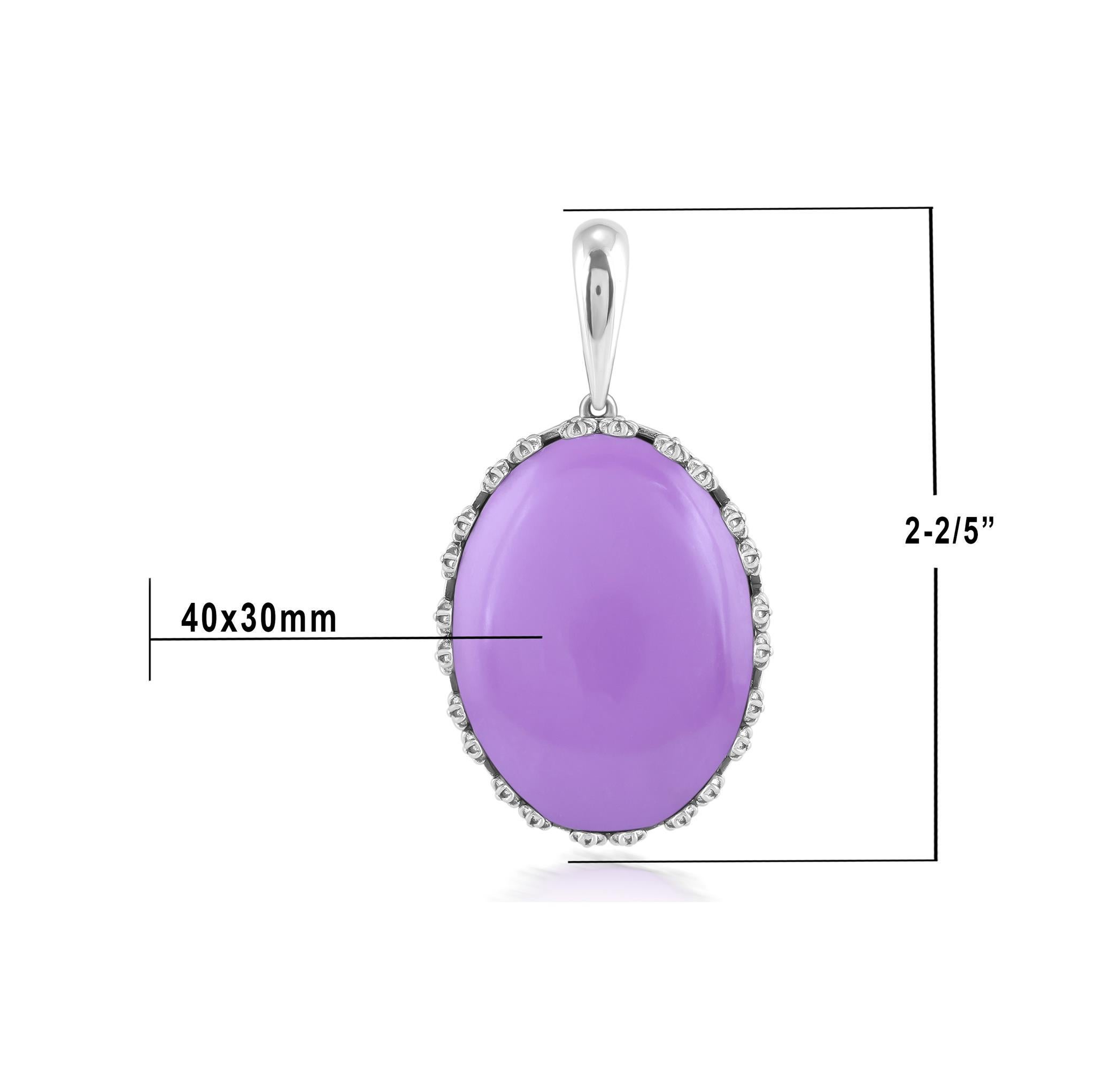 Pendentif ovale en phosphosidérite en argent A Silver Pour femmes en vente