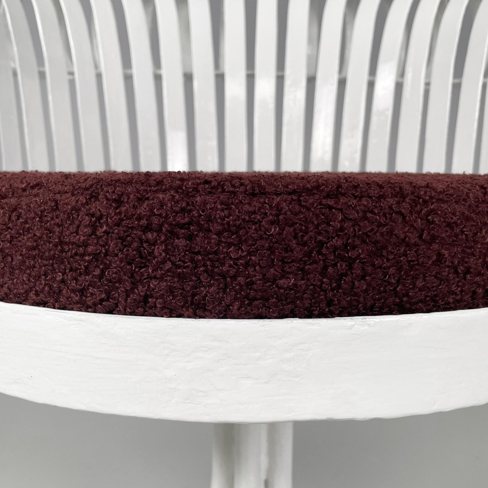 Fauteuils de jardin américains en métal blanc par Russell Wood Art, 1960s en vente 5