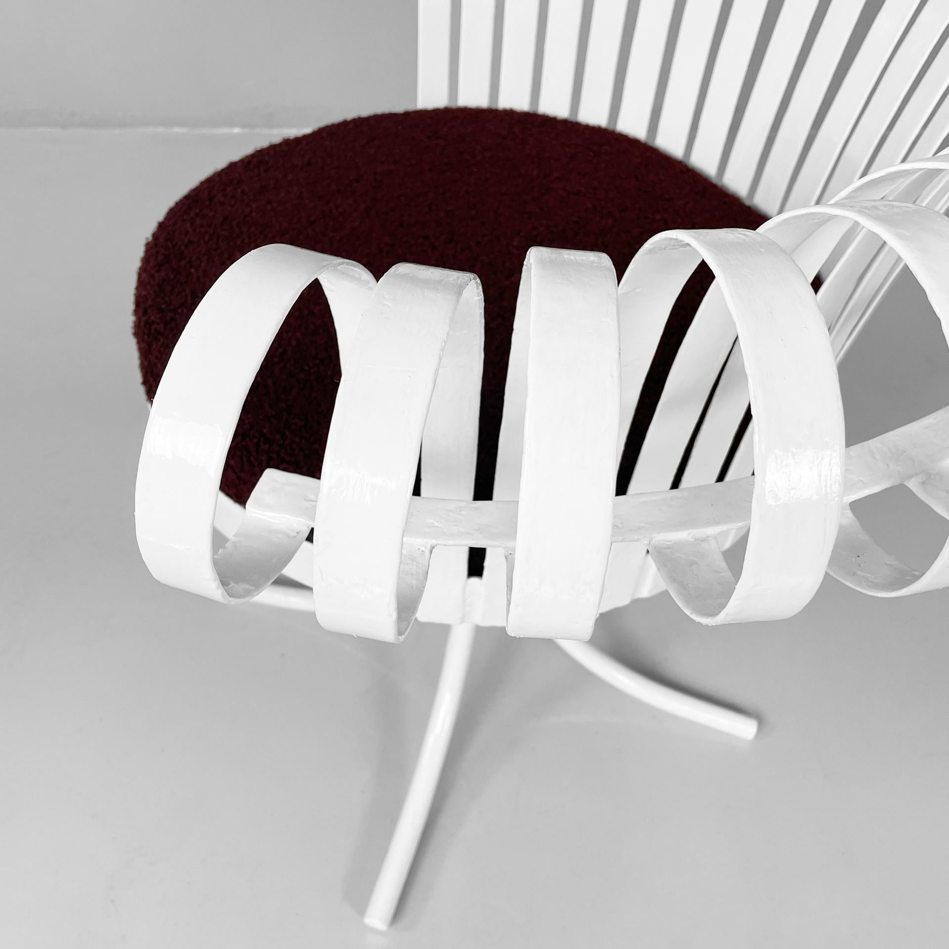 Fauteuils de jardin américains en métal blanc par Russell Wood Art, 1960s en vente 2