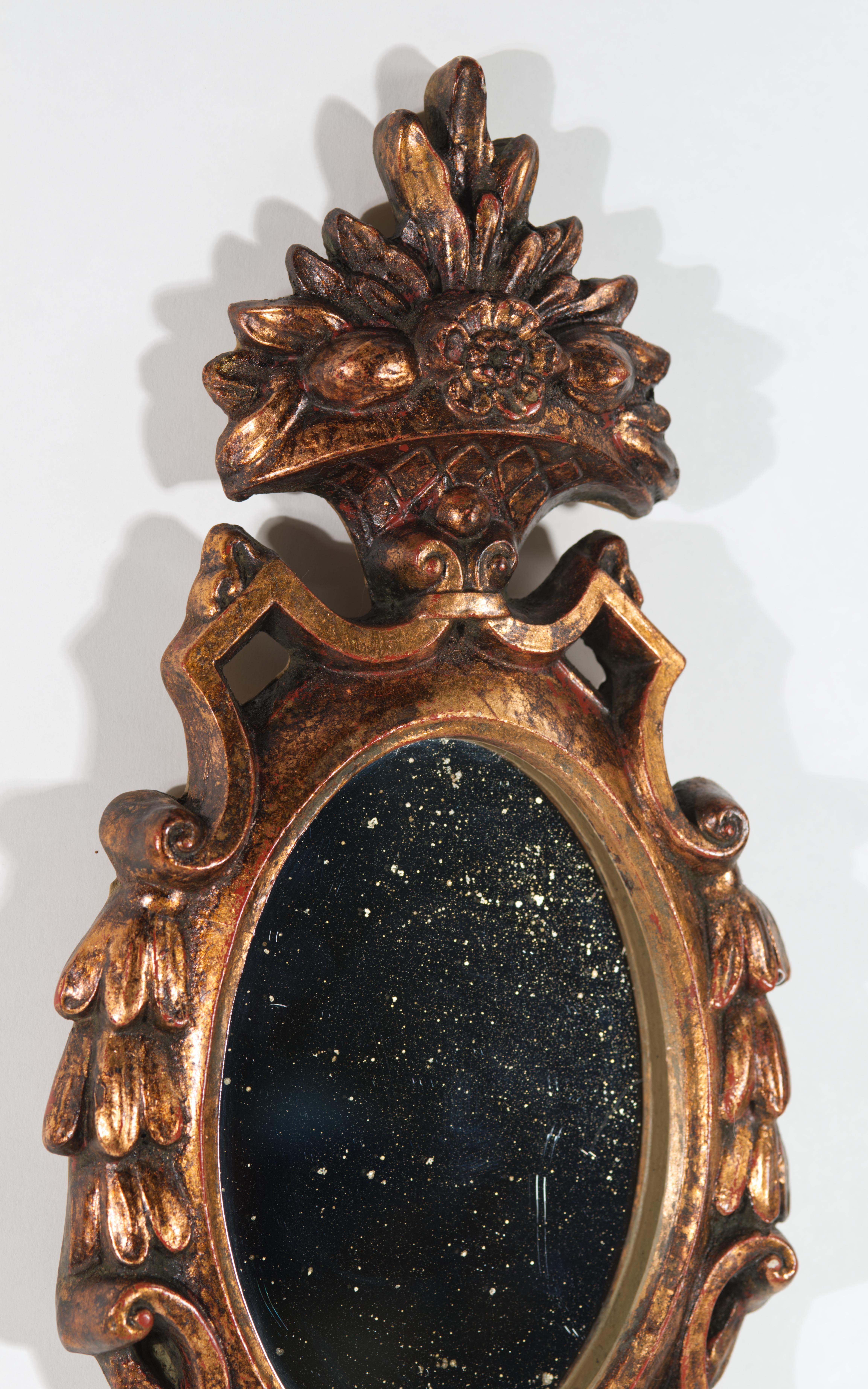 20th Century American Wood & Gesso Gilt Wall Mirror by Thanhardt Burger, 1940s For Sale
