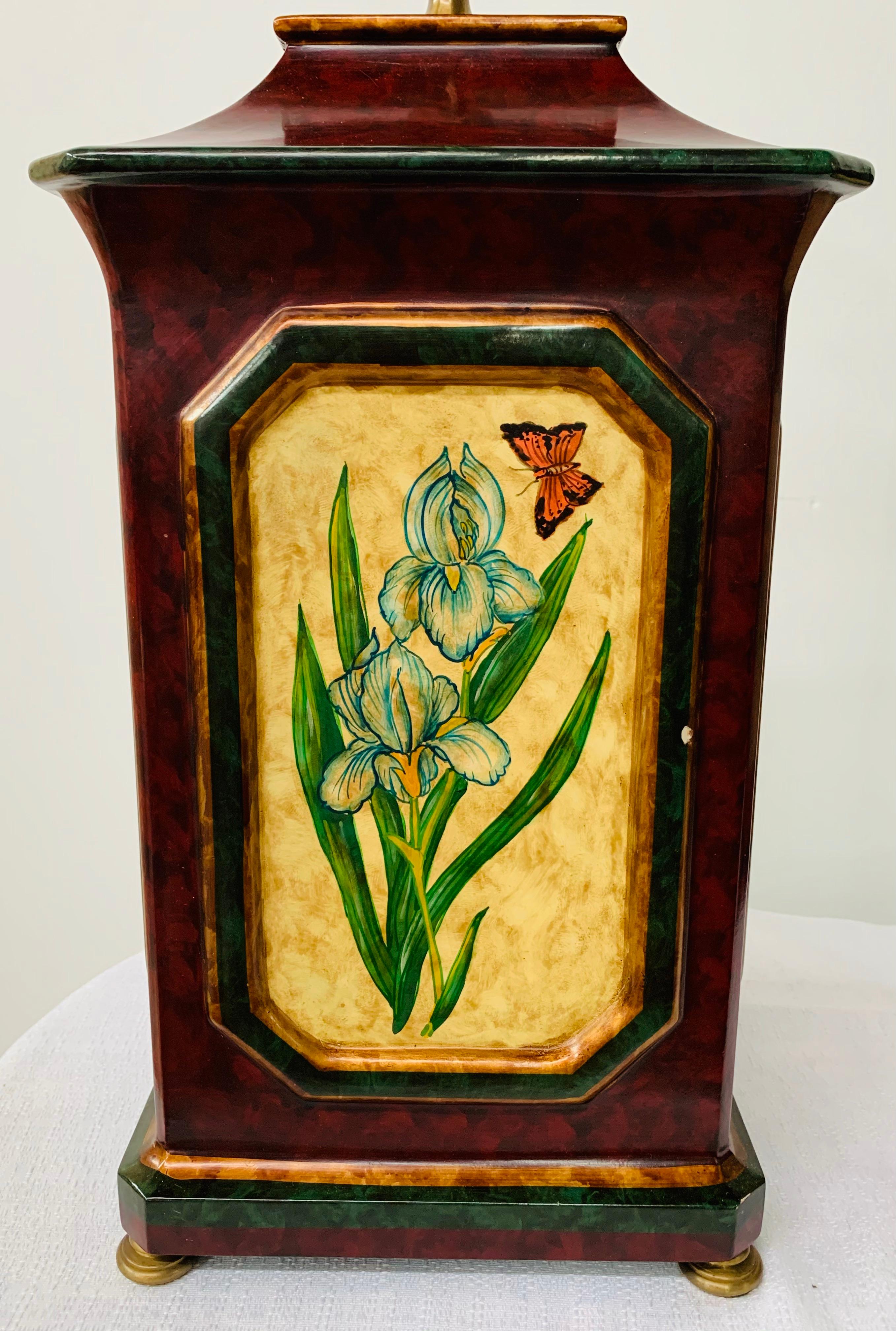 Orientalische handbemalte Holz-Tischlampe mit Blumendekoration, ein Paar im Angebot 6