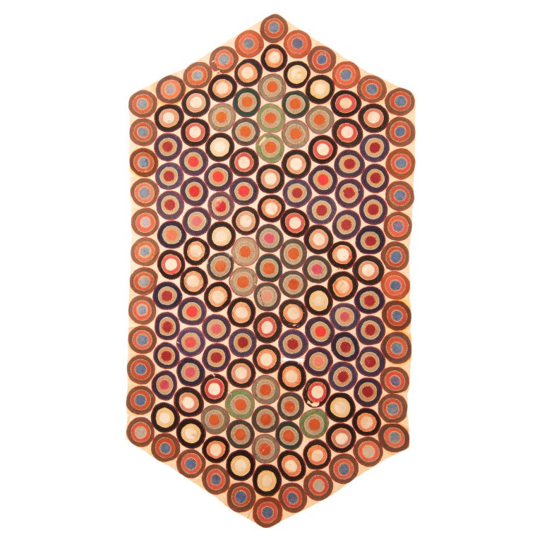 American Wool Applique Penny Rug, Late 19th / Early 20th C For Sale at 1stDibs