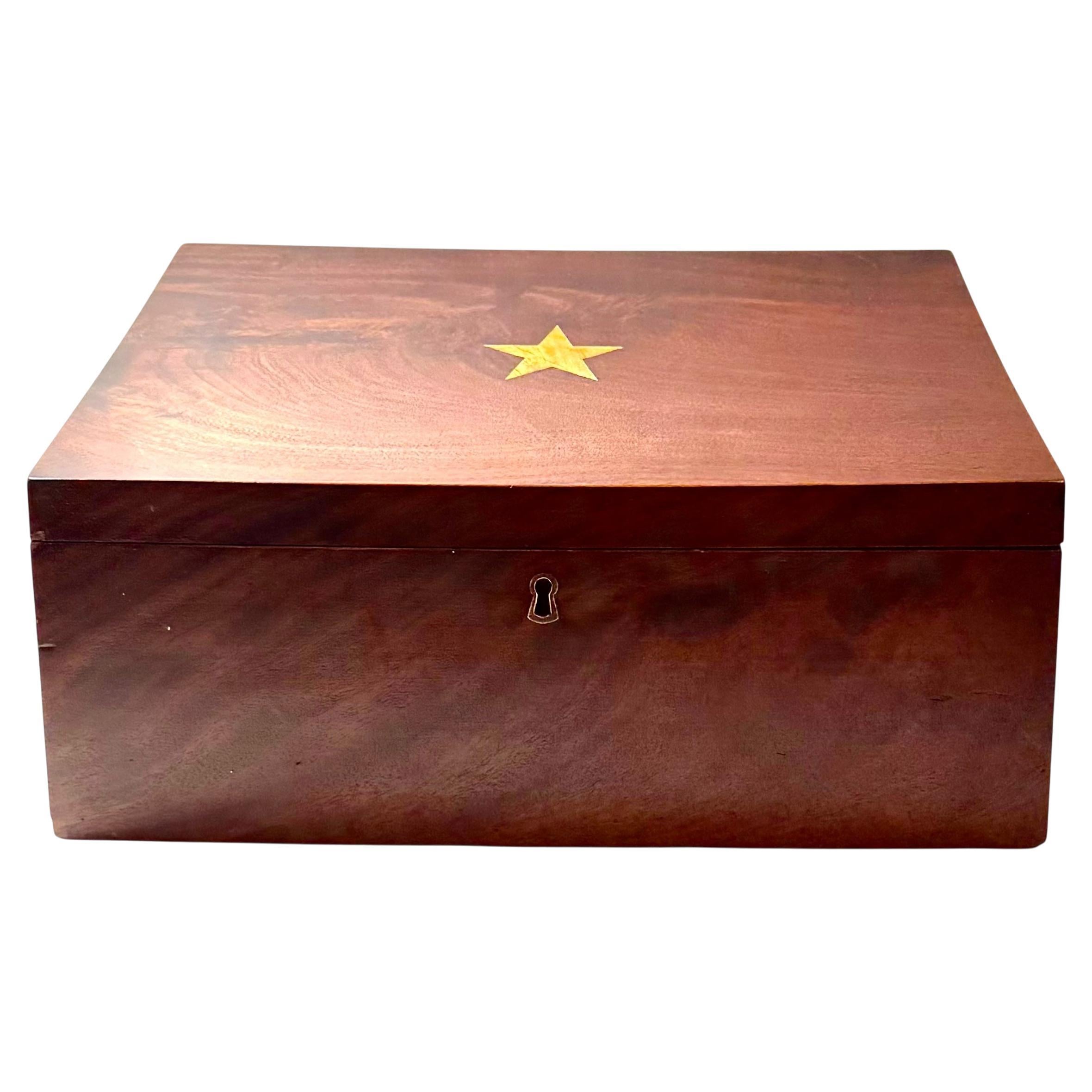 American Work Box With Inlaid Star, 19th Century For Sale