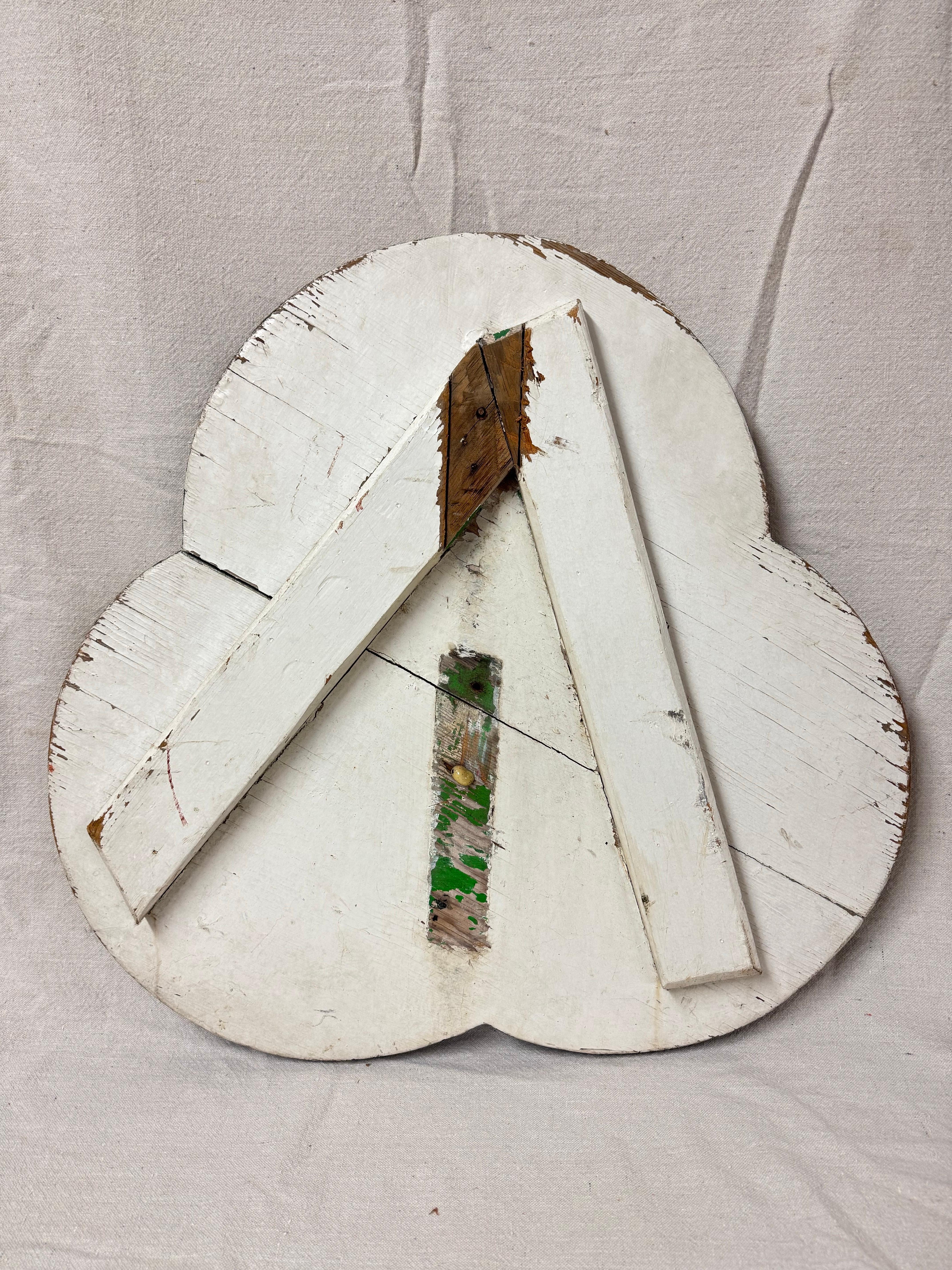 Insegna di legno intagliata a mano del negozio di antiquariato Americana in vendita 9