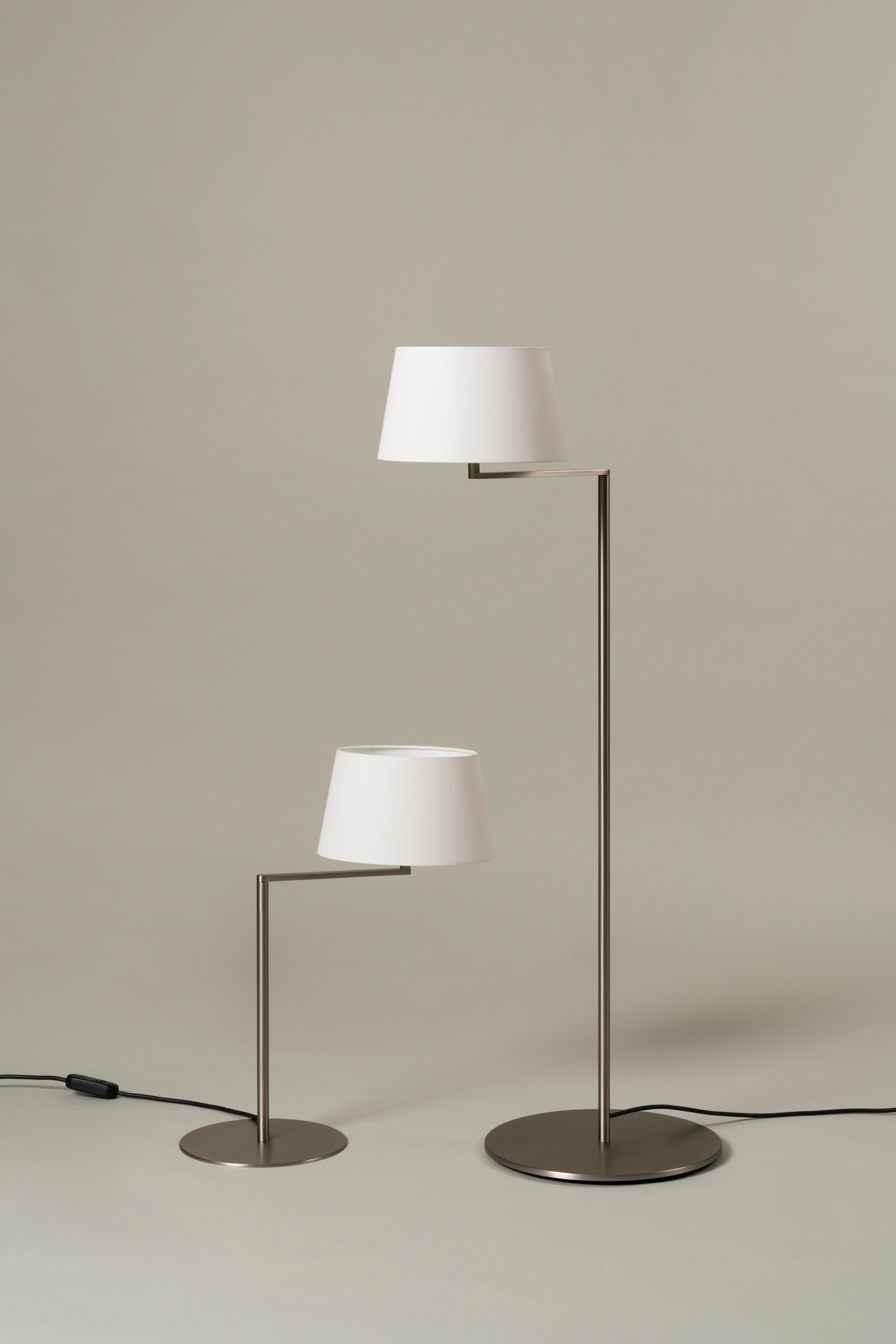 Lámpara de pie Americana by Miguel Milá Español en venta