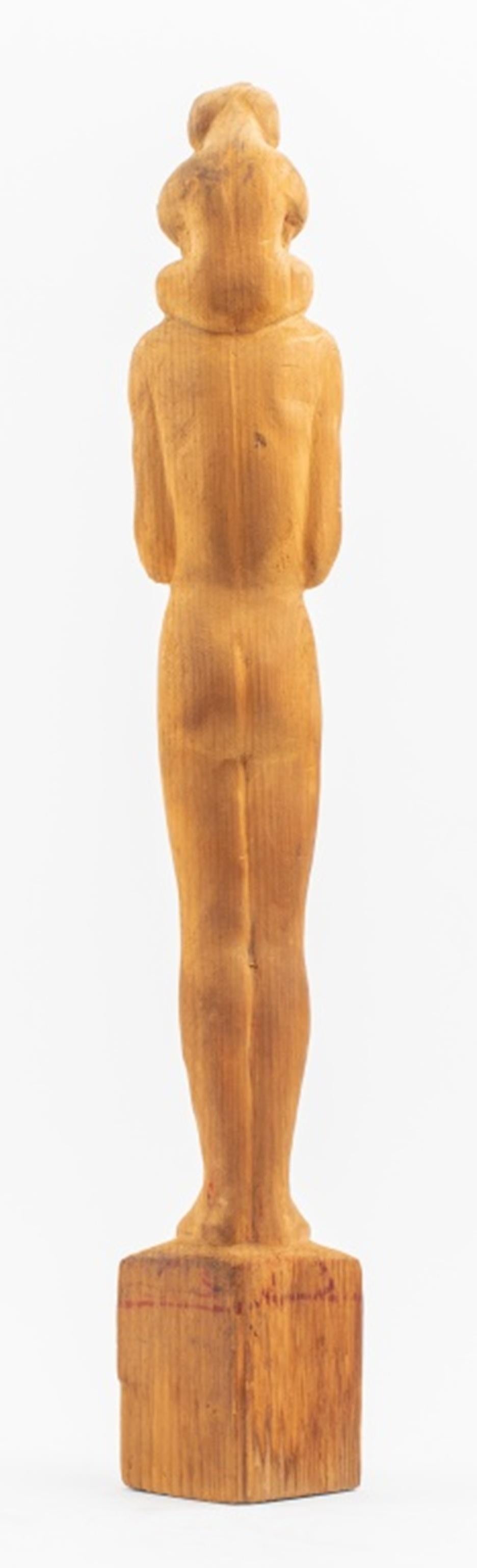 20ième siècle Sculpture en bois d'un homme nu - Art populaire américain en vente