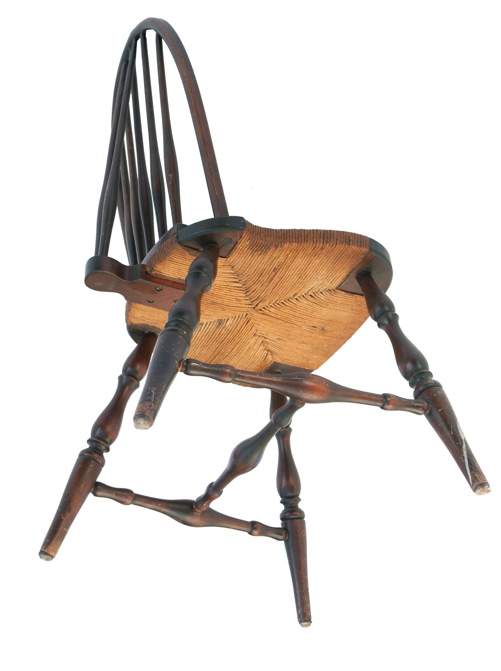 20th Century Americana Windsor Style Chair / Rush Seat For Sale