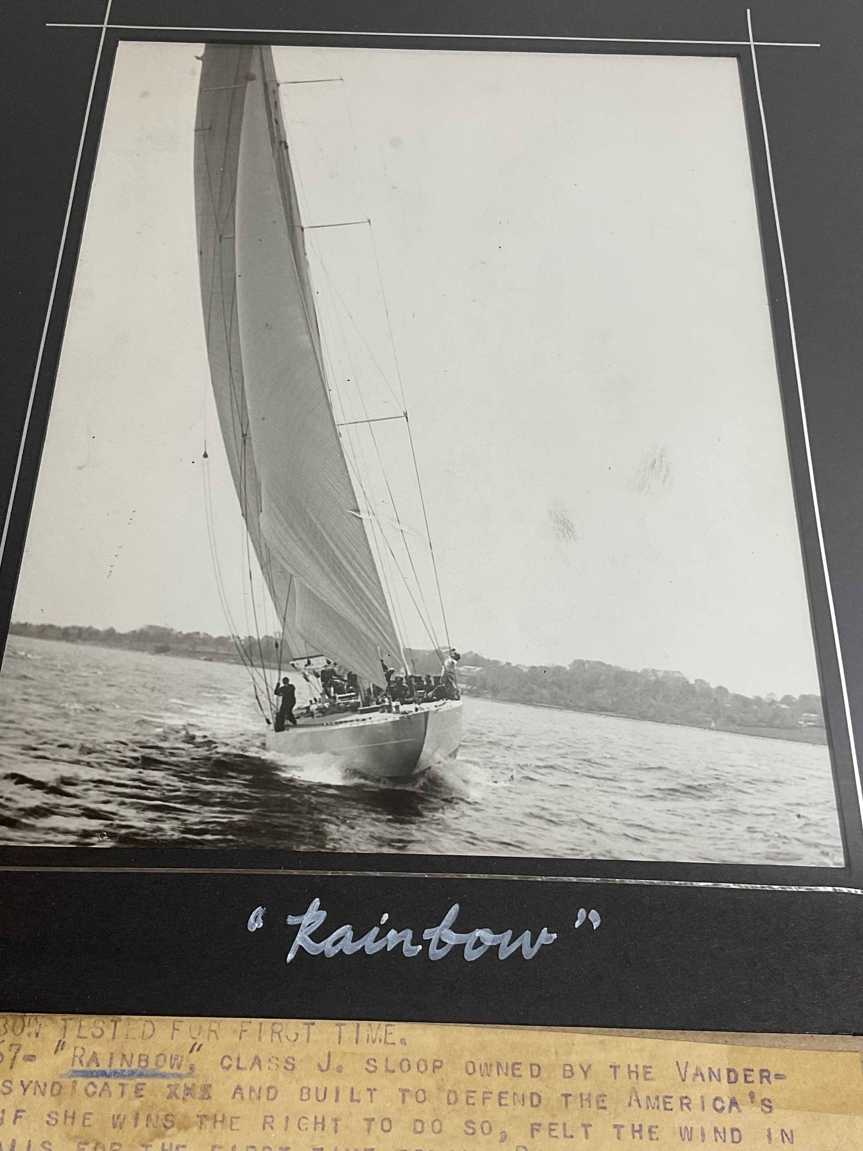 Photos de la Coupe des Amériques de 1934 arc-en-ciel en vente 4