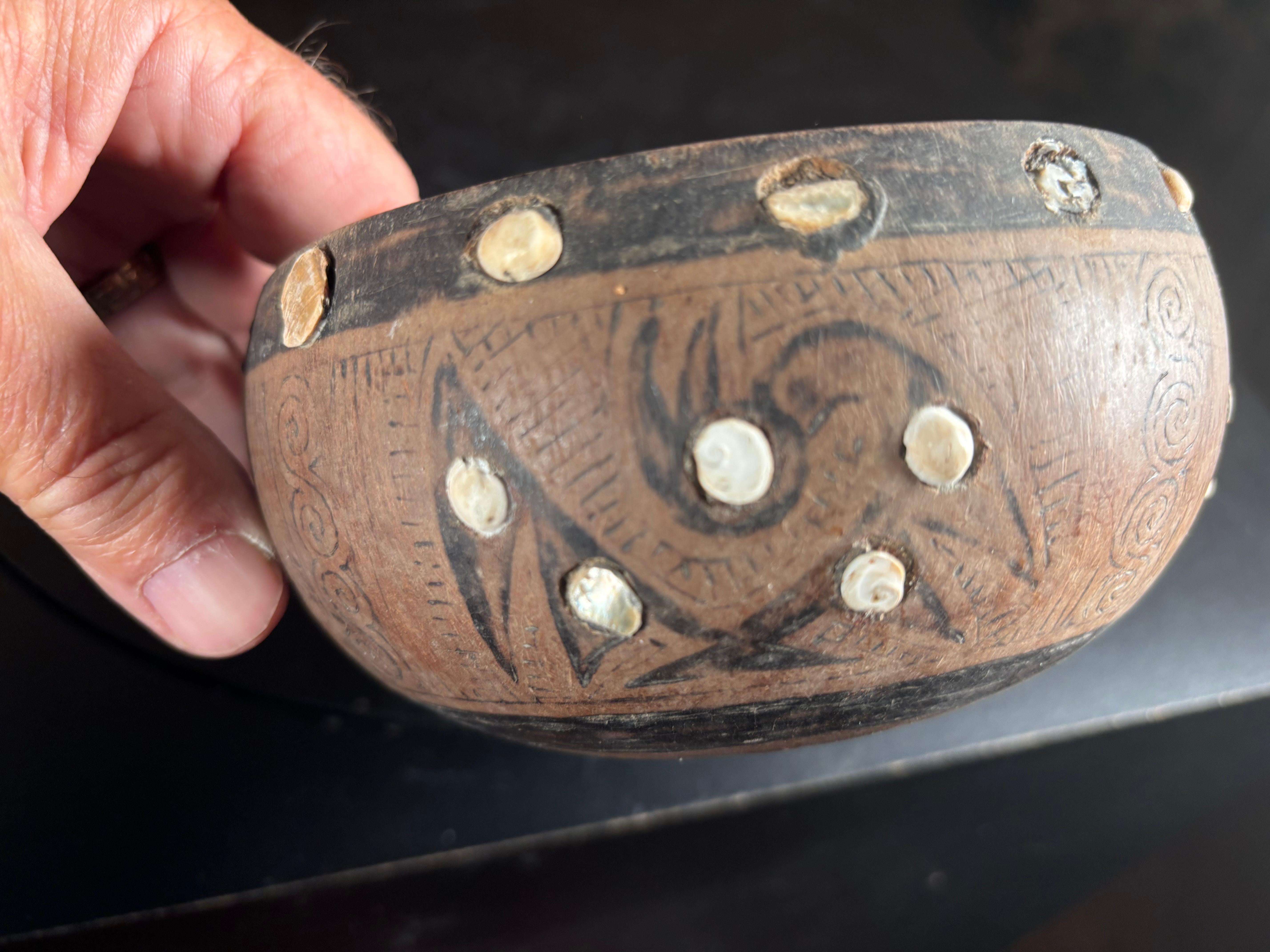 Péruvien Le plus ancien récipient à pyrogravure connu des Amériques, 400 ans après J.-C. en vente