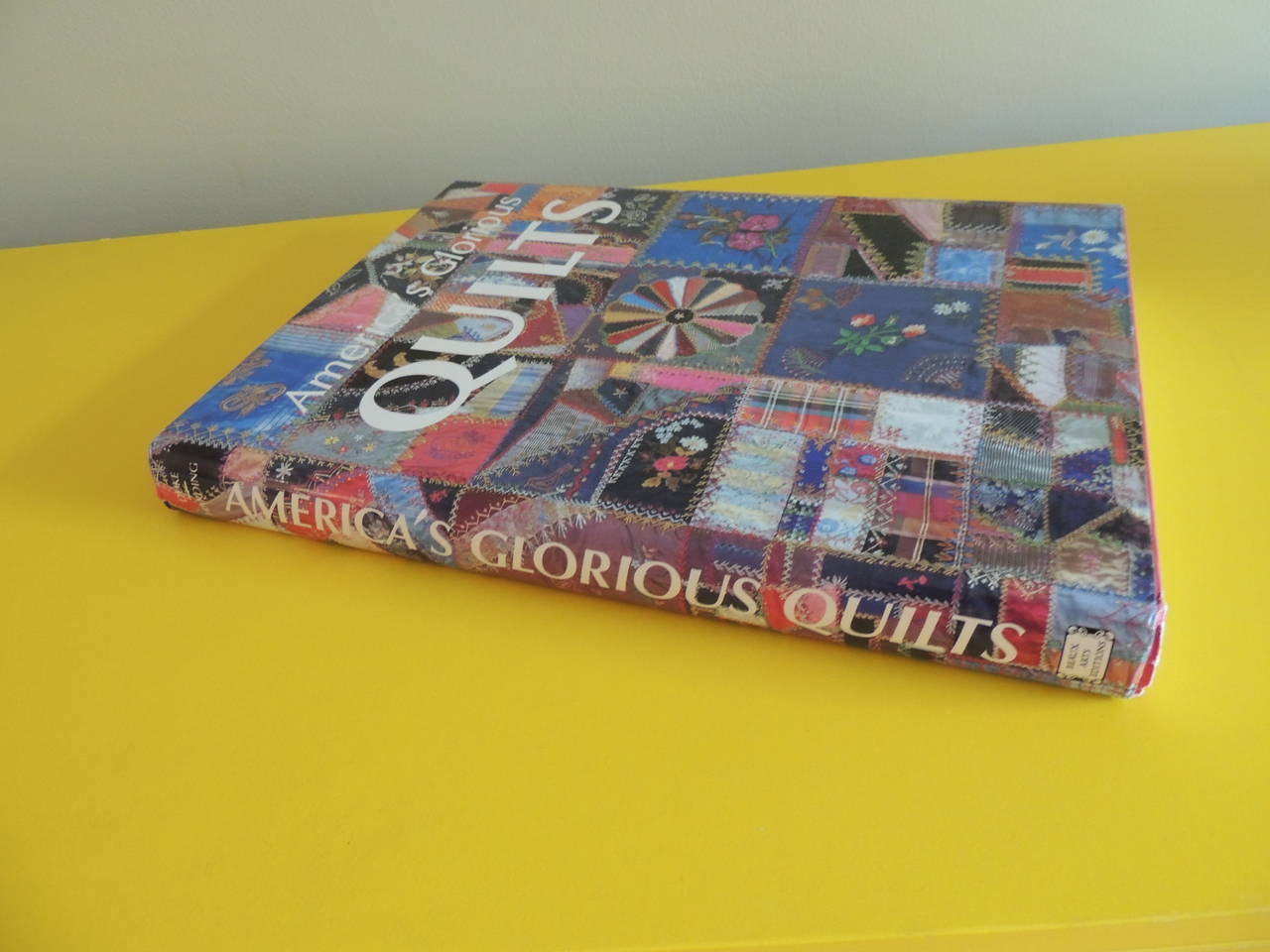Late 20th Century America's Glorious Quilts Book