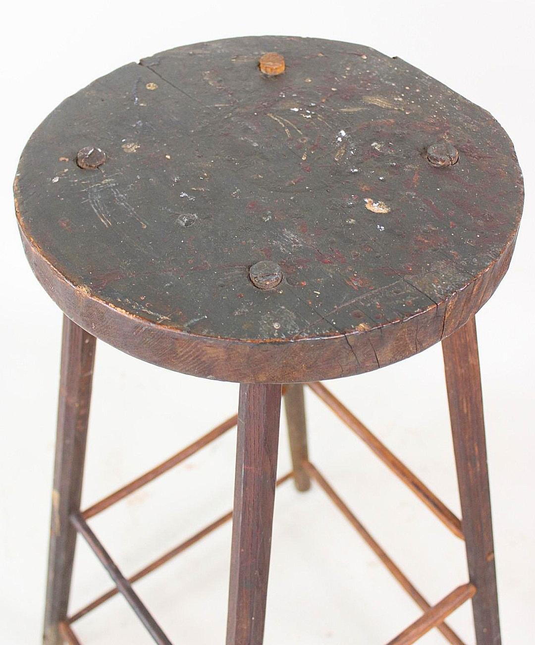 American Primitive Windsor Stool Circa 1830's In Good Condition For Sale In Hudson, NY