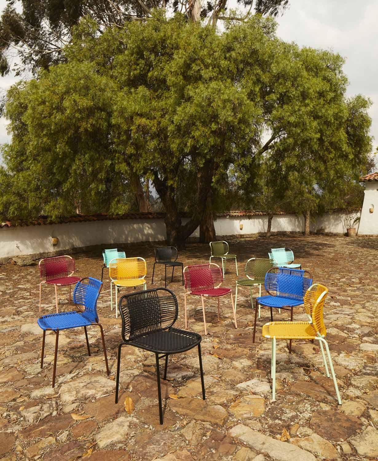 Ames Cielo Indoor und Outdoor stapelbarer Stuhl von Sebastian Herkner im Angebot 9
